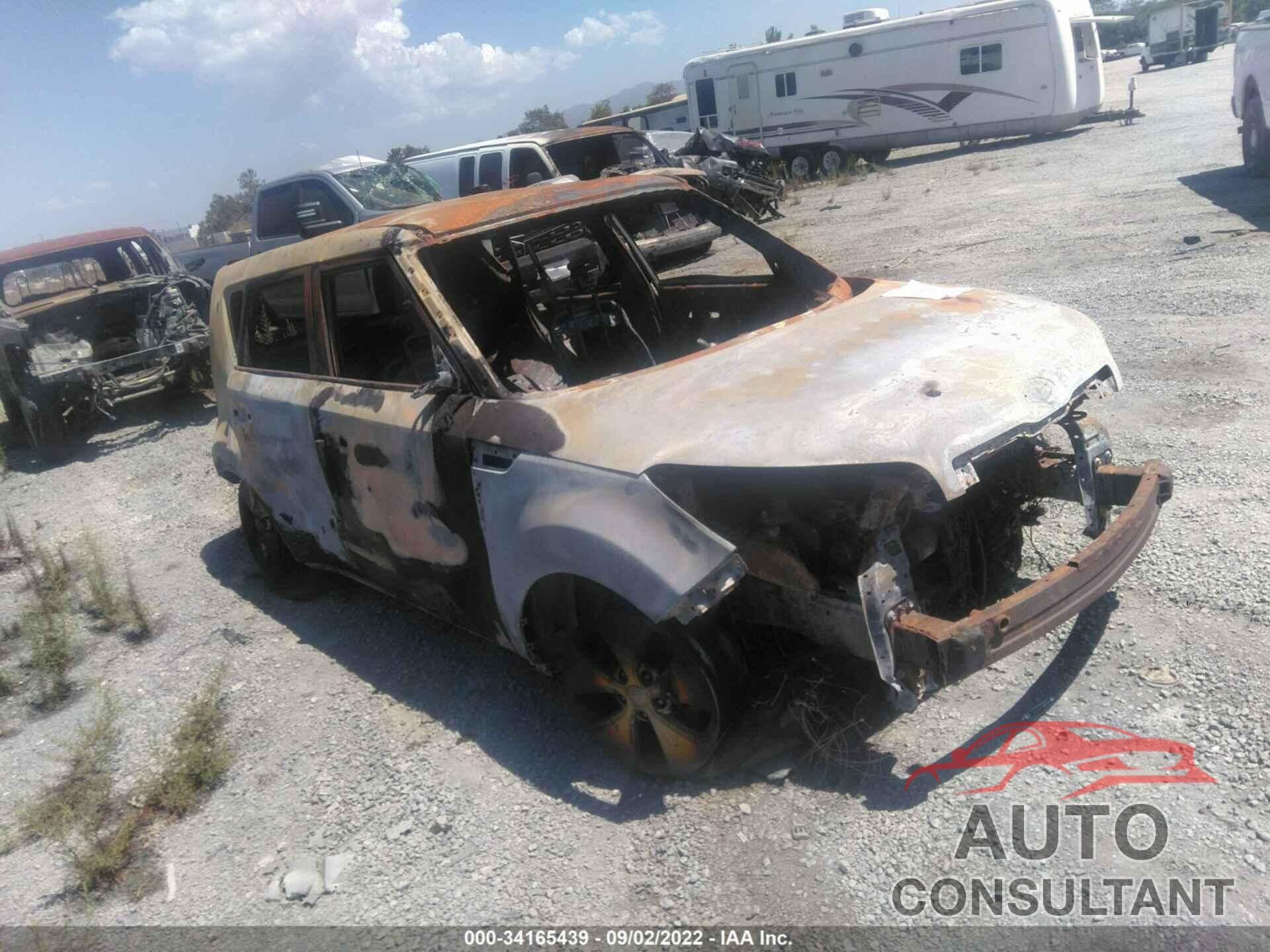 KIA SOUL 2016 - KNDJN2A29G7387375