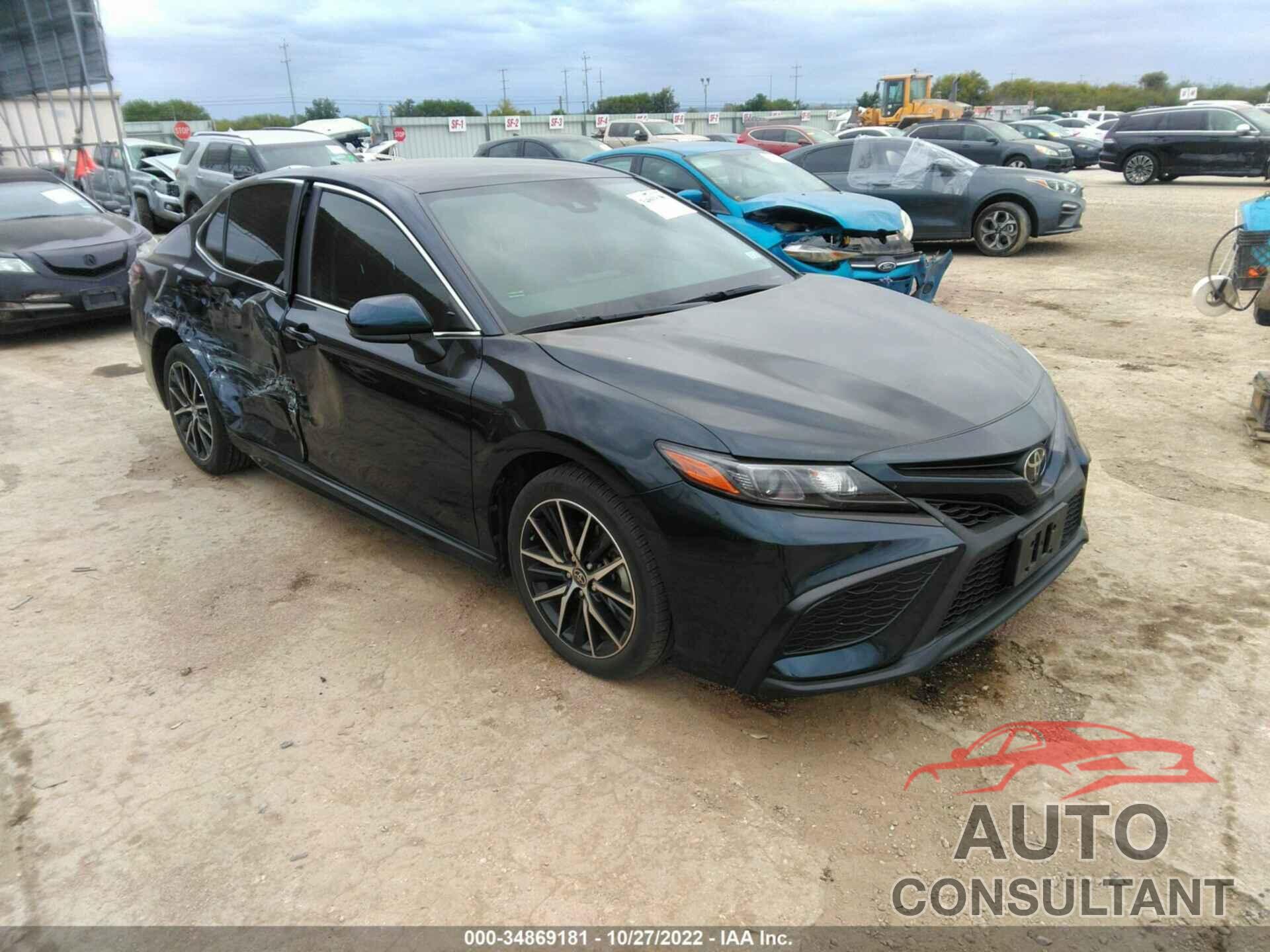 TOYOTA CAMRY 2021 - 4T1G11AK1MU403402