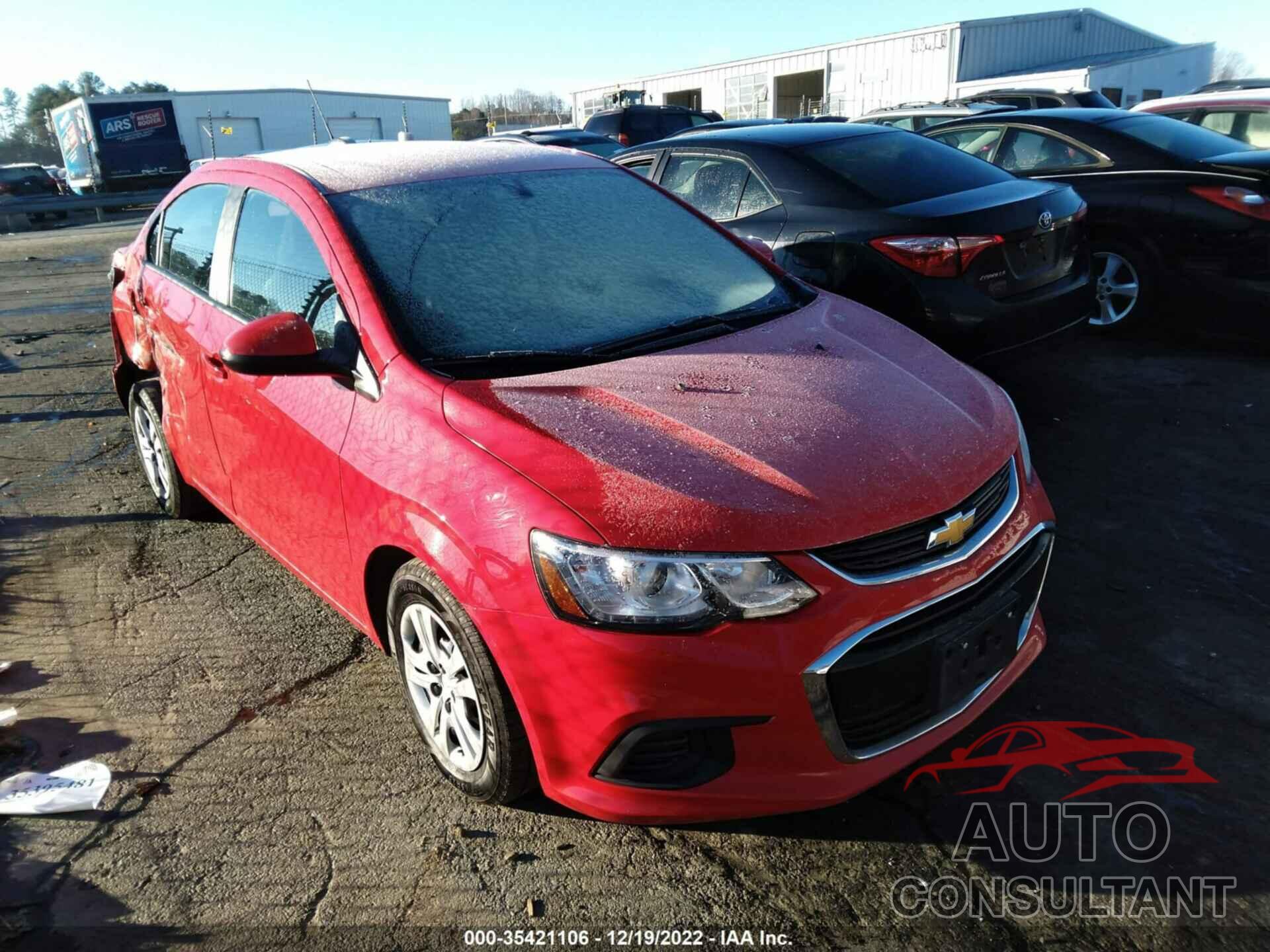 CHEVROLET SONIC 2020 - 1G1JB5SB2L4141426