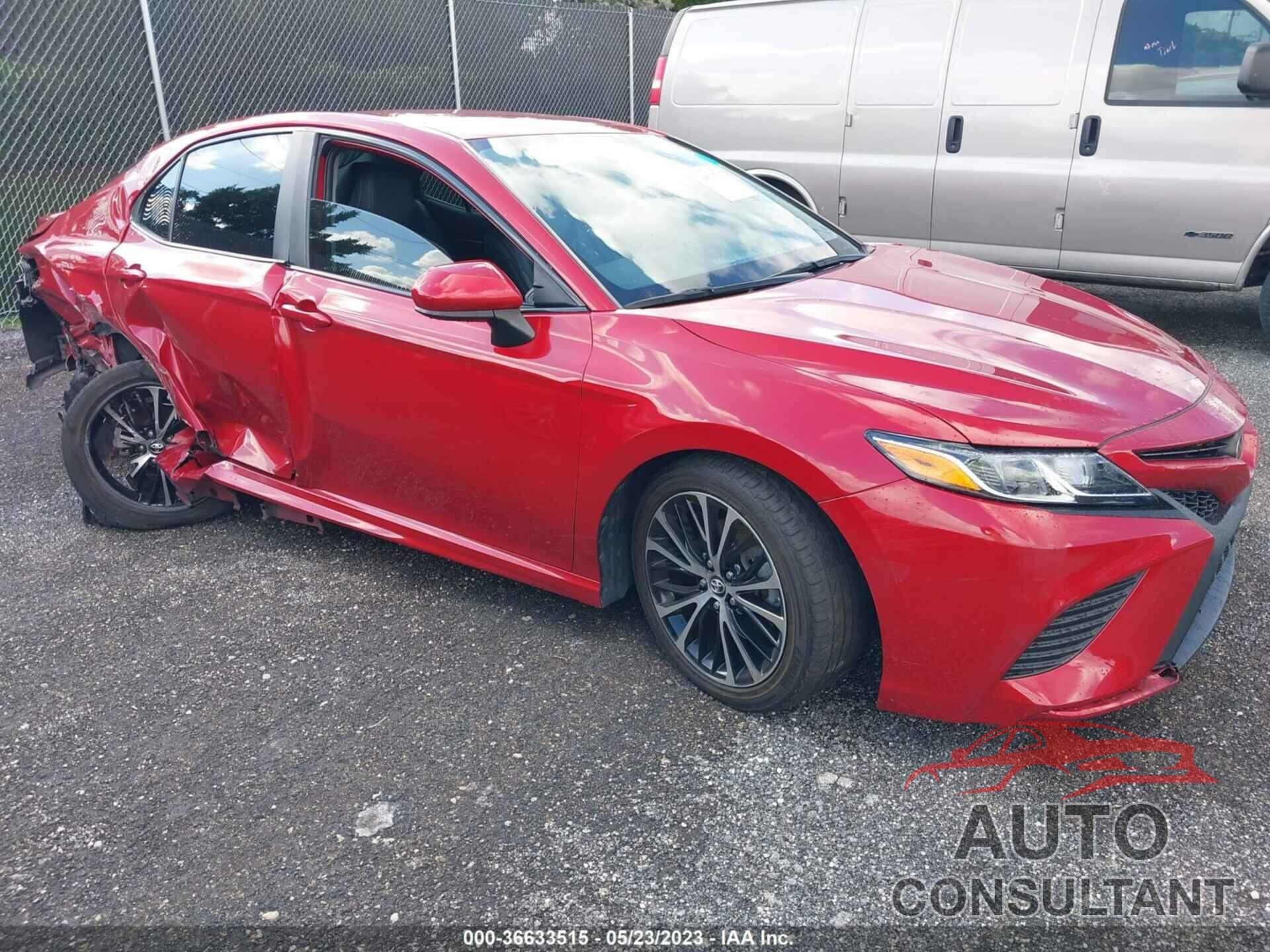 TOYOTA CAMRY 2019 - 4T1B11HK2KU179571