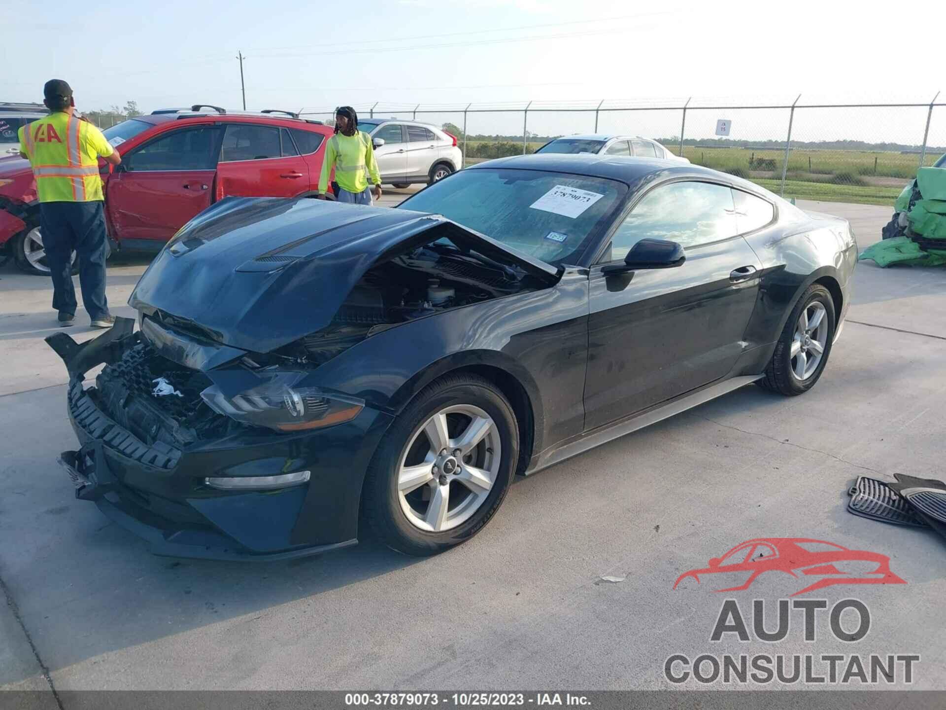 FORD MUSTANG 2018 - 1FA6P8TH4J5104345