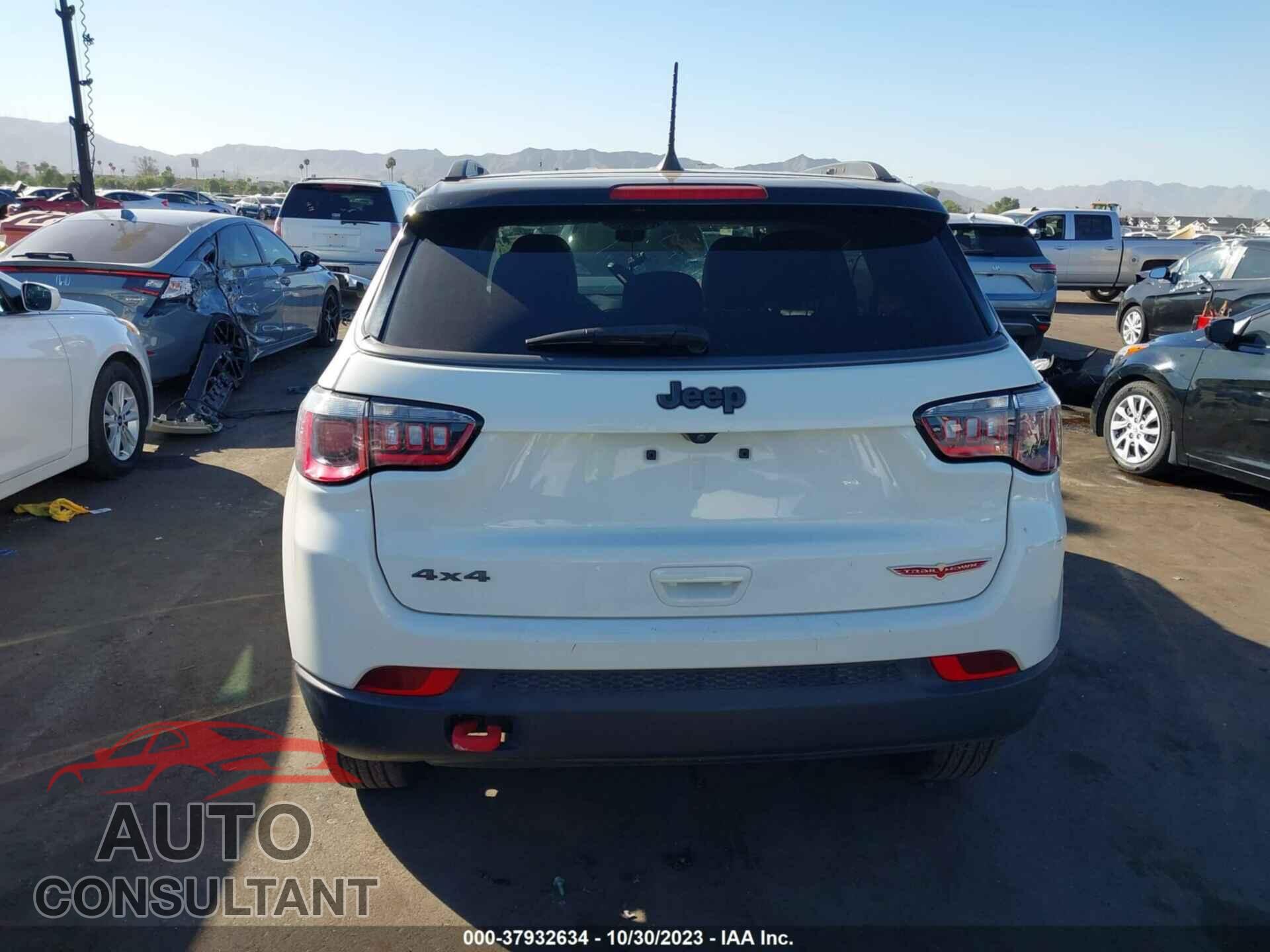 JEEP COMPASS 2020 - 3C4NJDDB4LT221646