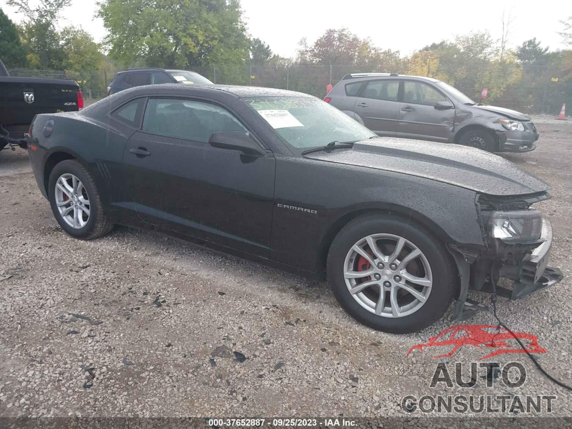 CHEVROLET CAMARO 2015 - 2G1FB1E37F9301367