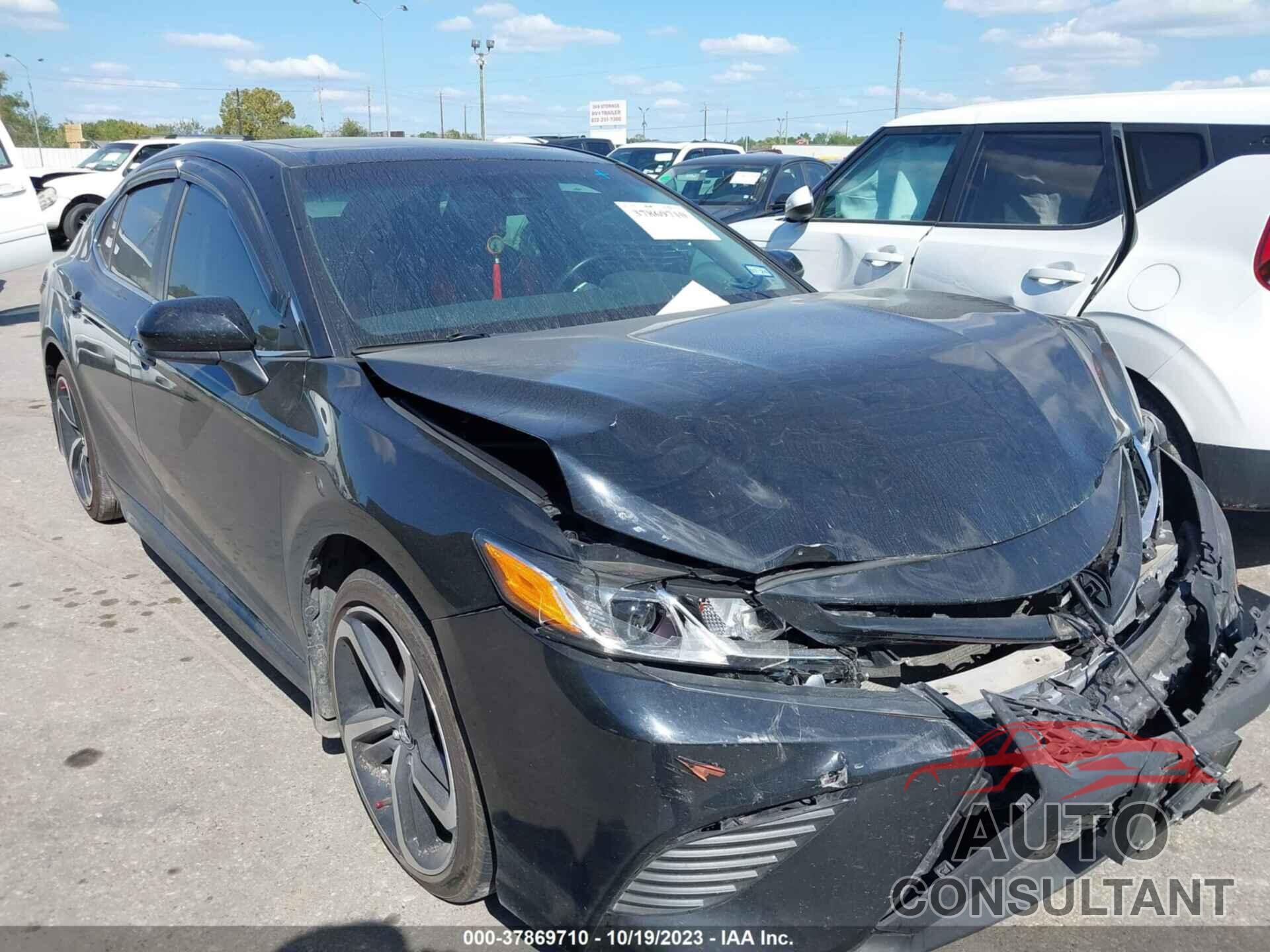 TOYOTA CAMRY 2019 - 4T1B11HK8KU772514