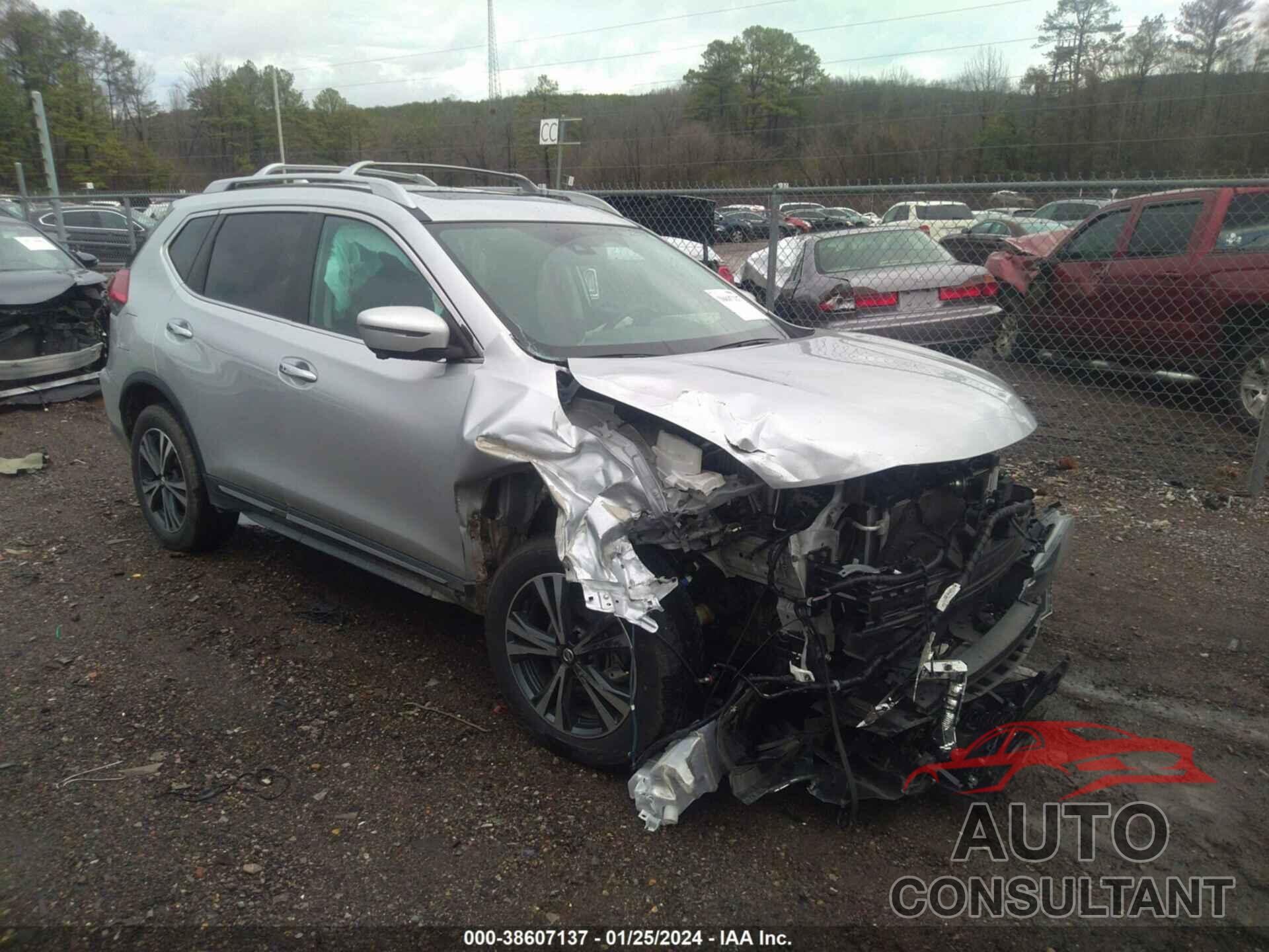 NISSAN ROGUE 2017 - 5N1AT2MV8HC740561