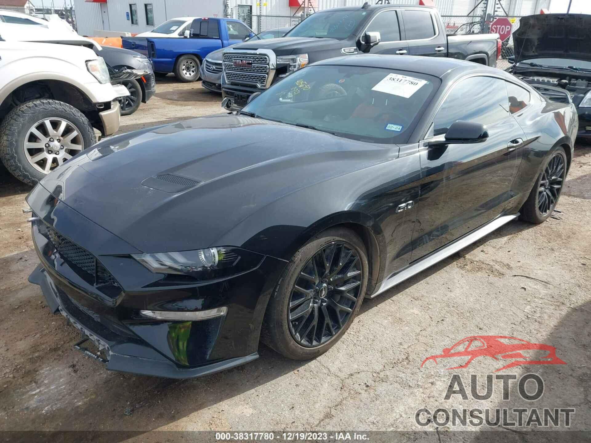 FORD MUSTANG 2018 - 1FA6P8CF4J5113951