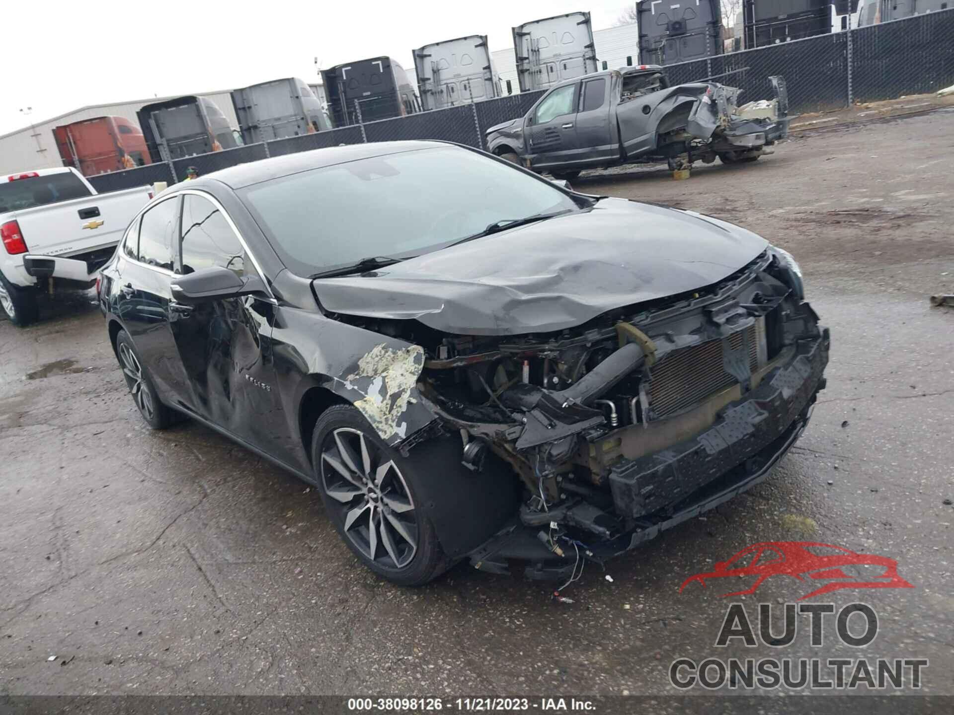 CHEVROLET MALIBU 2017 - 1G1ZE5ST6HF275693