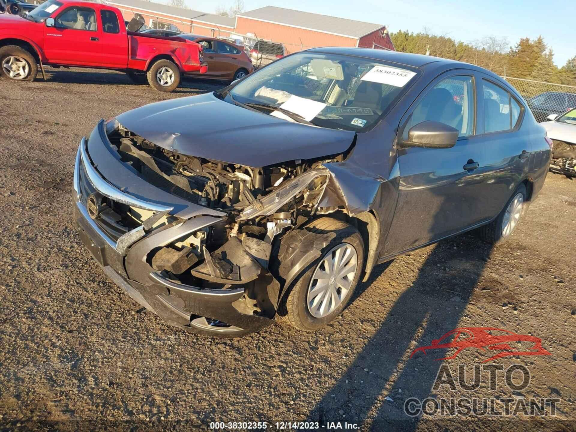 NISSAN VERSA 2017 - 3N1CN7AP4HL870192