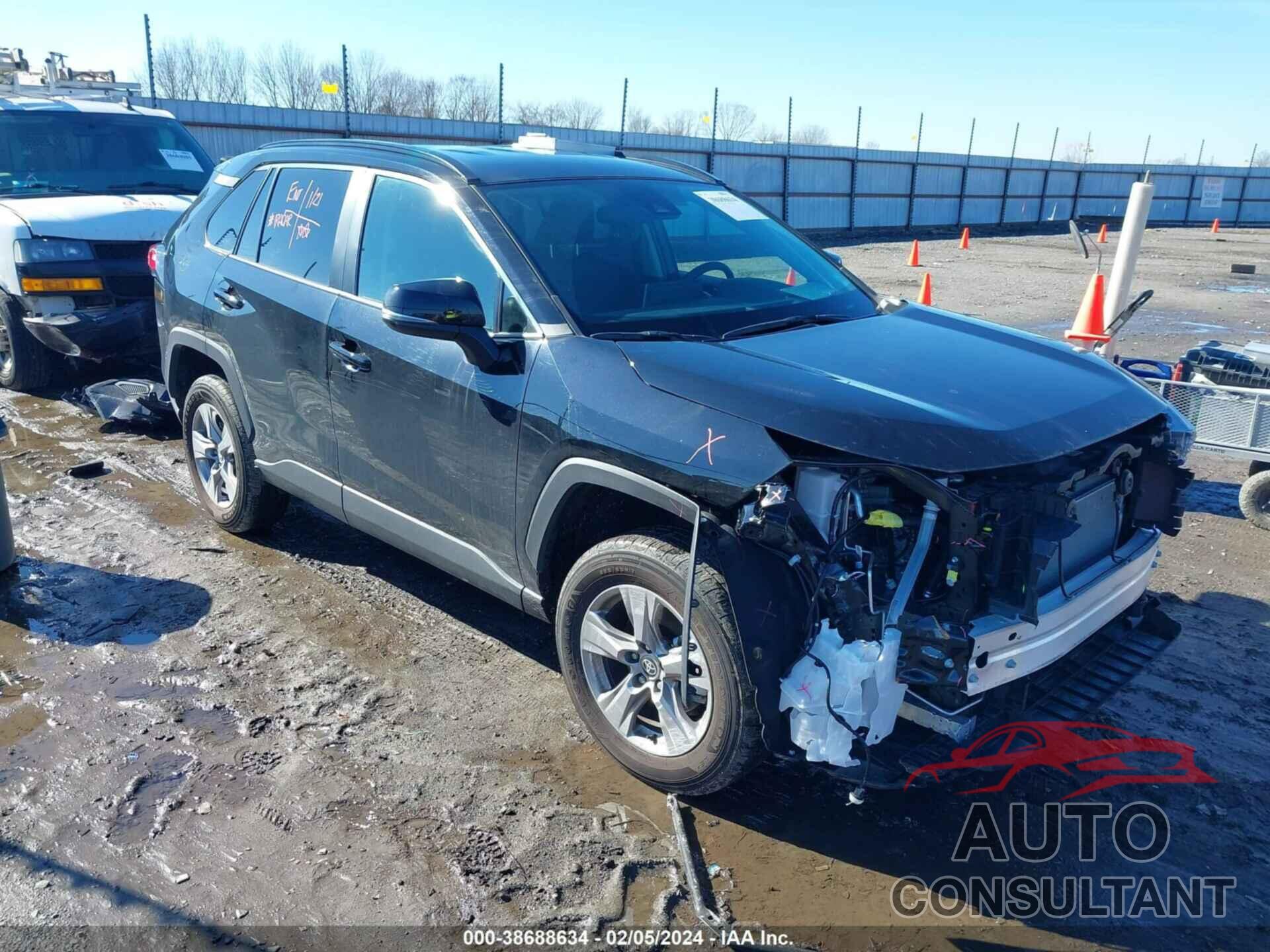 TOYOTA RAV4 2023 - 2T3P1RFV6PW367557