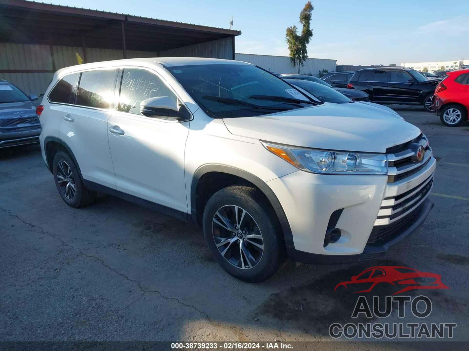 TOYOTA HIGHLANDER 2019 - 5TDZARFH7KS054935