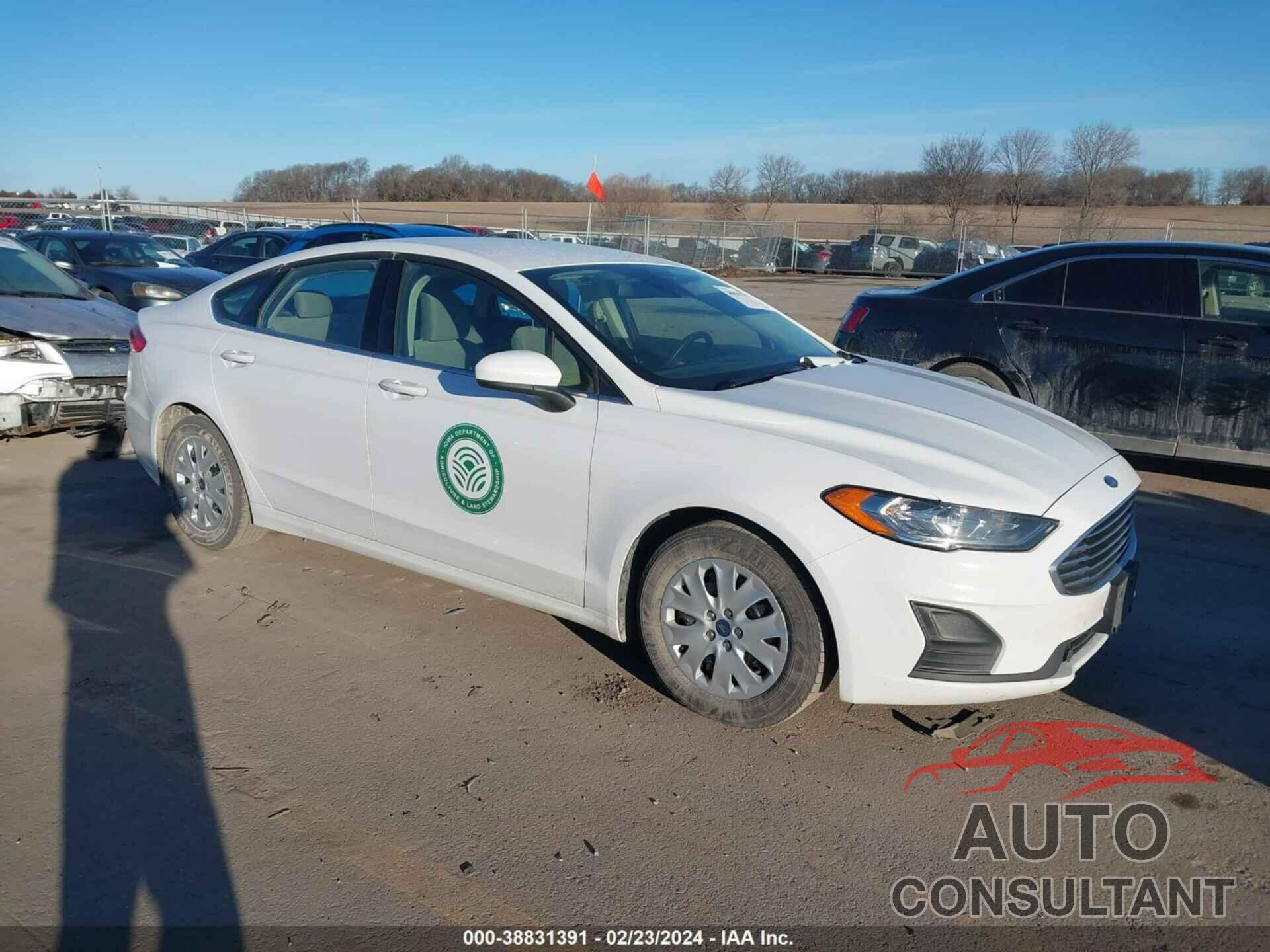 FORD FUSION 2019 - 3FA6P0G76KR278211