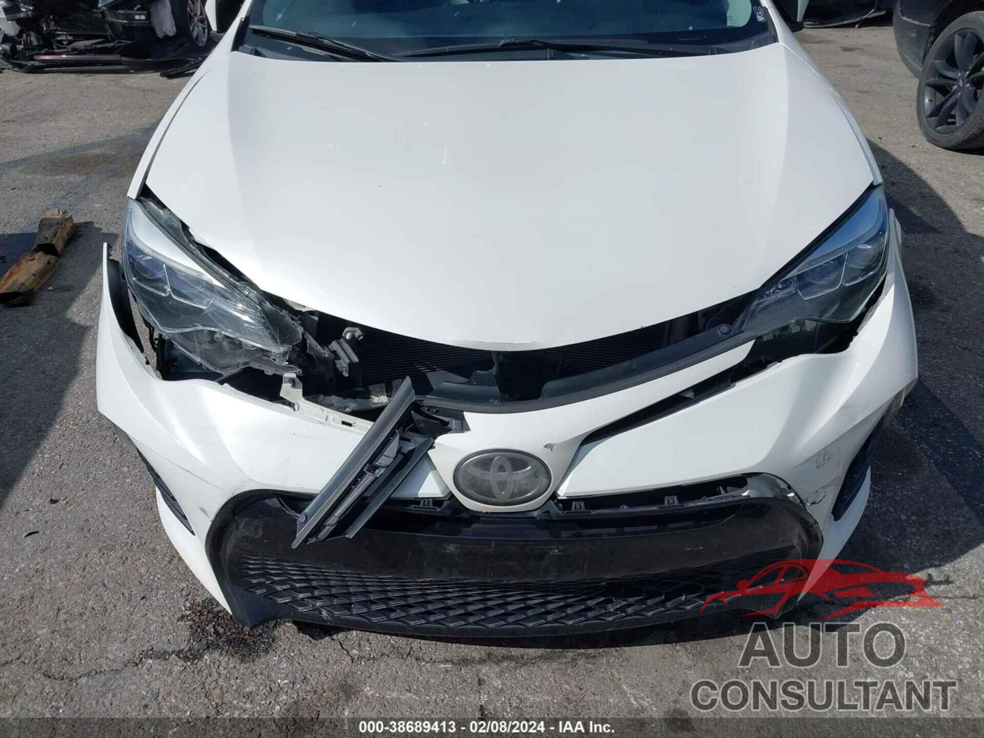 TOYOTA COROLLA 2018 - 5YFBURHE5JP761891