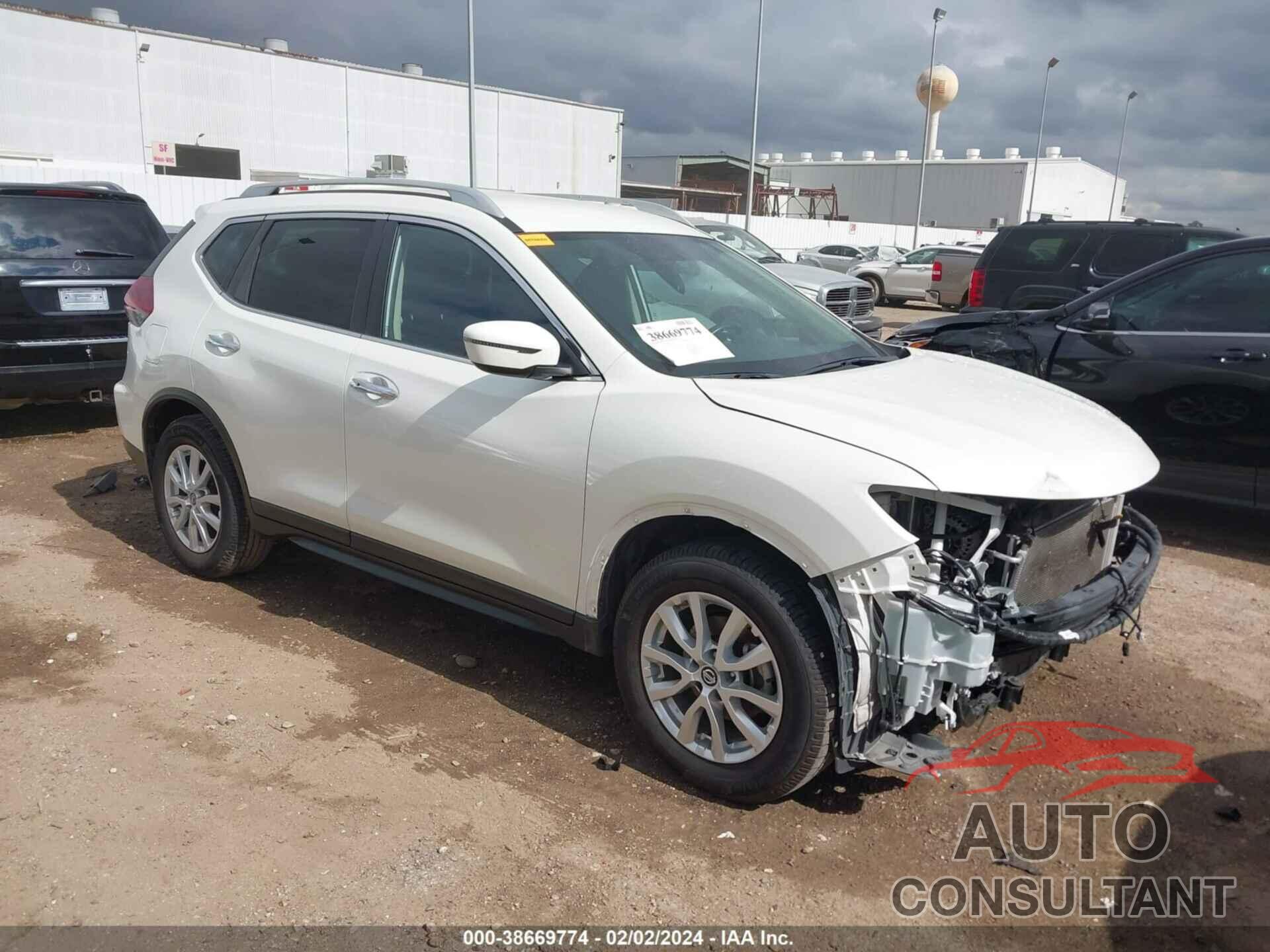 NISSAN ROGUE 2018 - 5N1AT2MT3JC798873