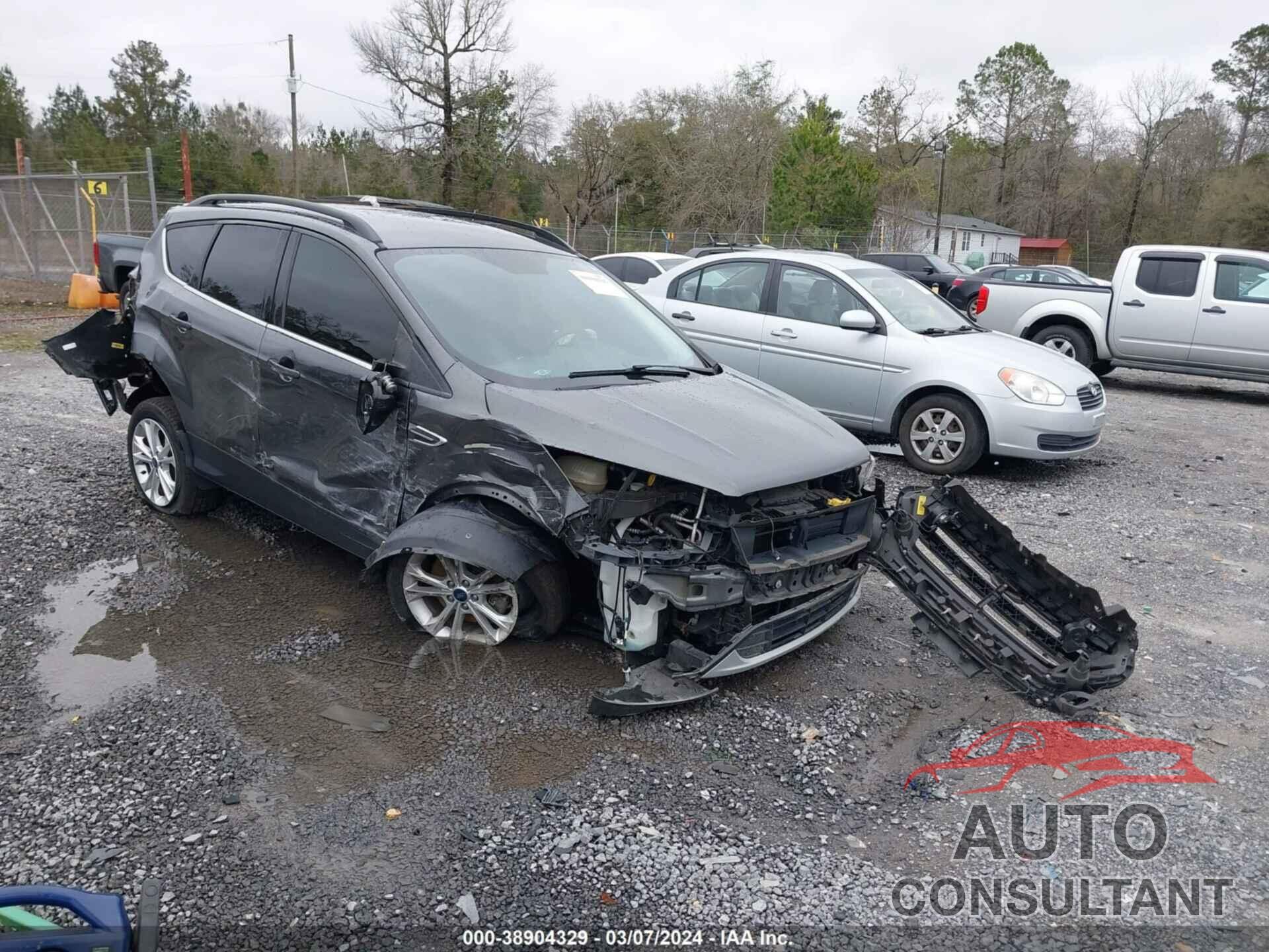FORD ESCAPE 2018 - 1FMCU9GD7JUA32304
