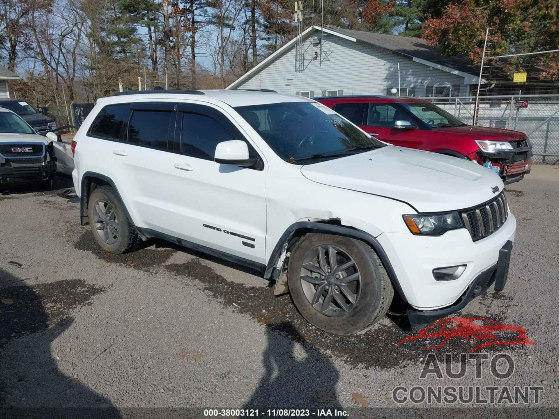 JEEP GRAND CHEROKEE 2016 - 1C4RJFAG8GC365229