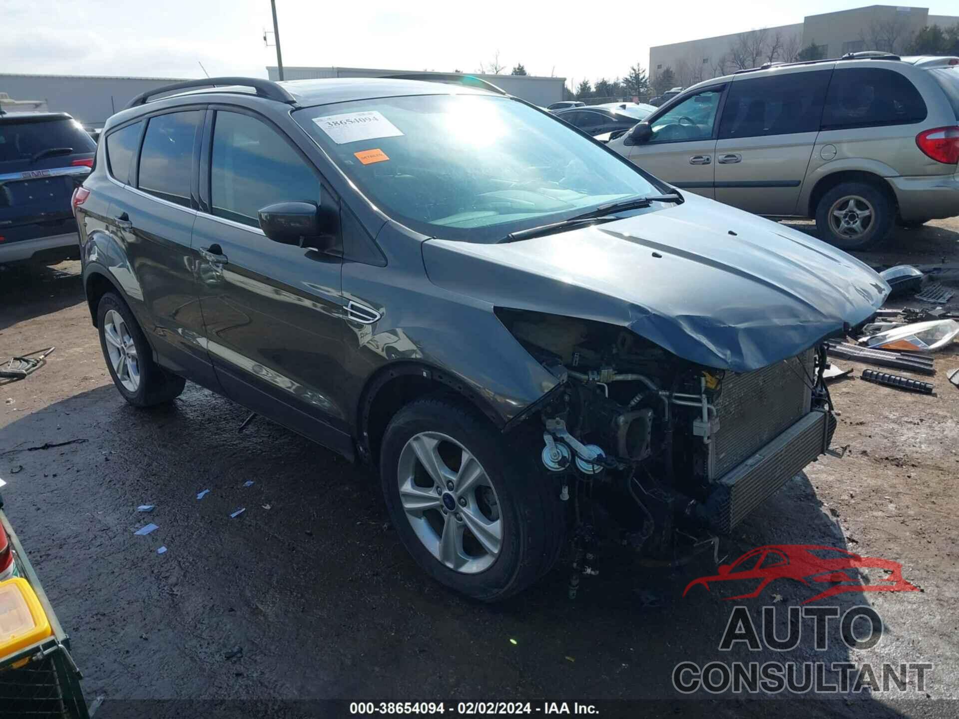 FORD ESCAPE 2016 - 1FMCU0GX3GUB06428