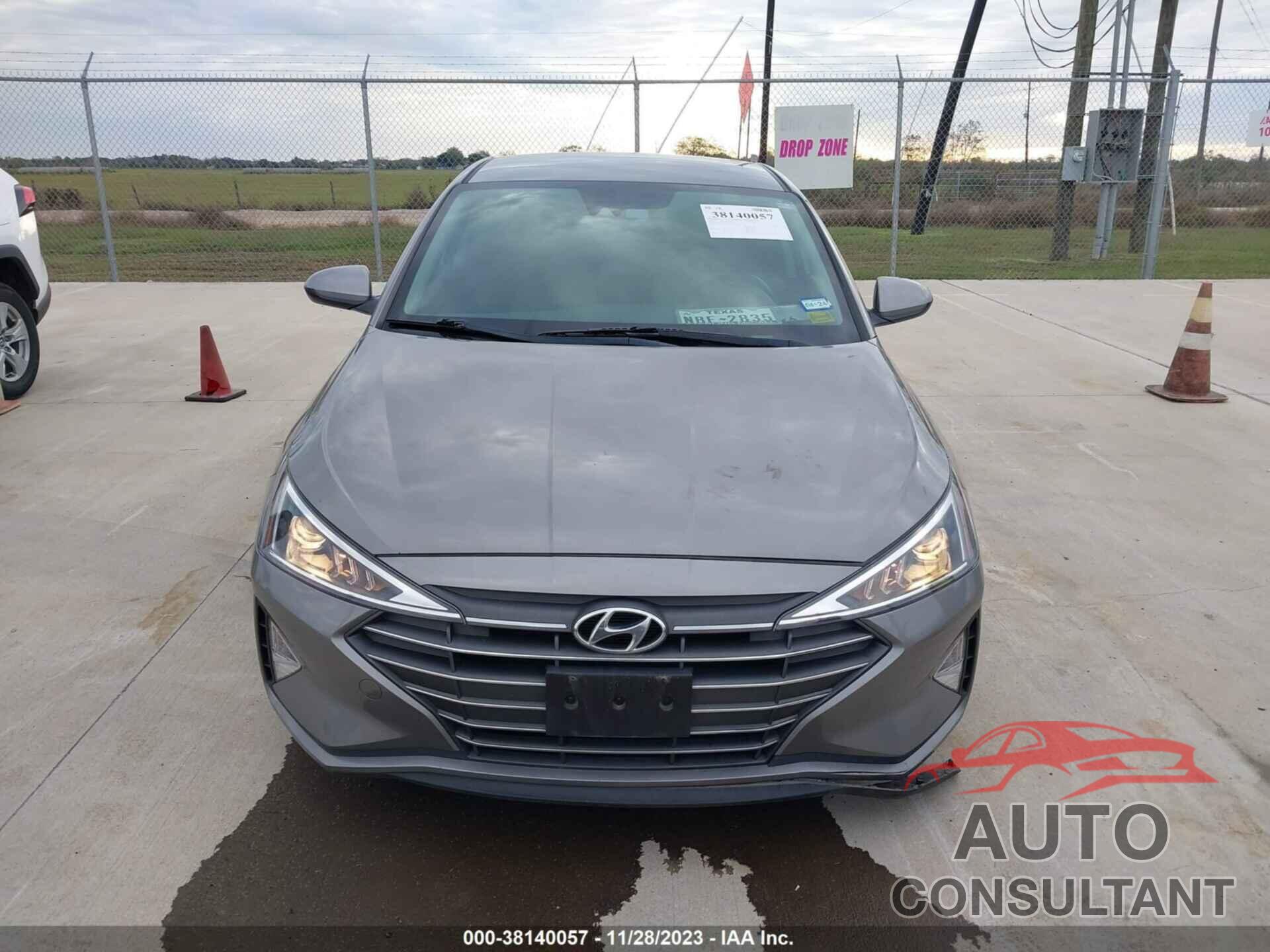 HYUNDAI ELANTRA 2020 - KMHD74LF1LU029522