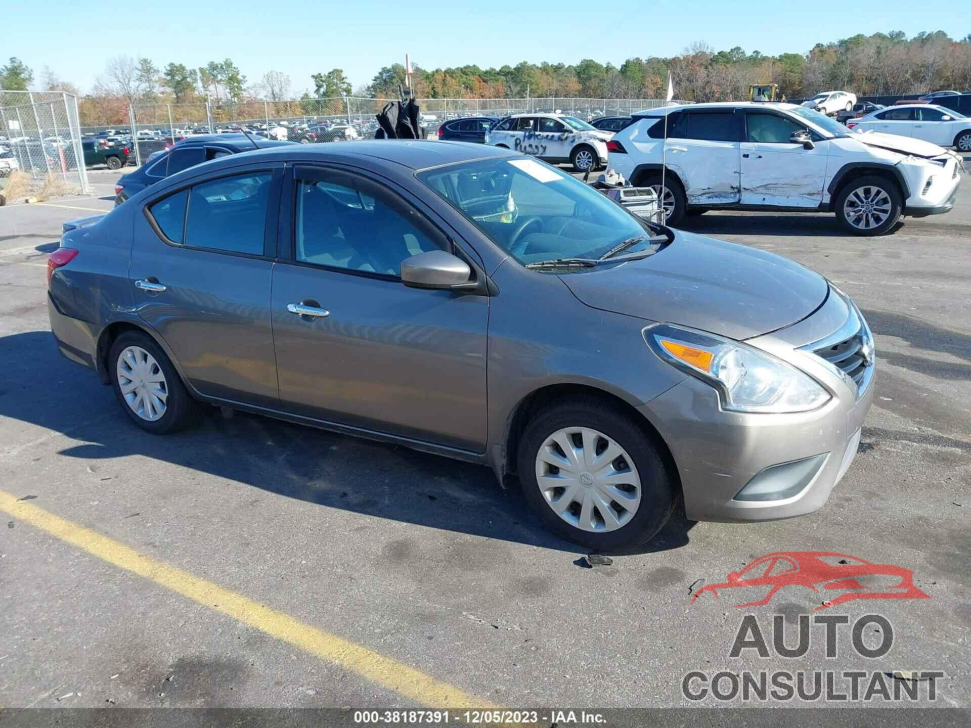 NISSAN VERSA 2017 - 3N1CN7AP9HL816161