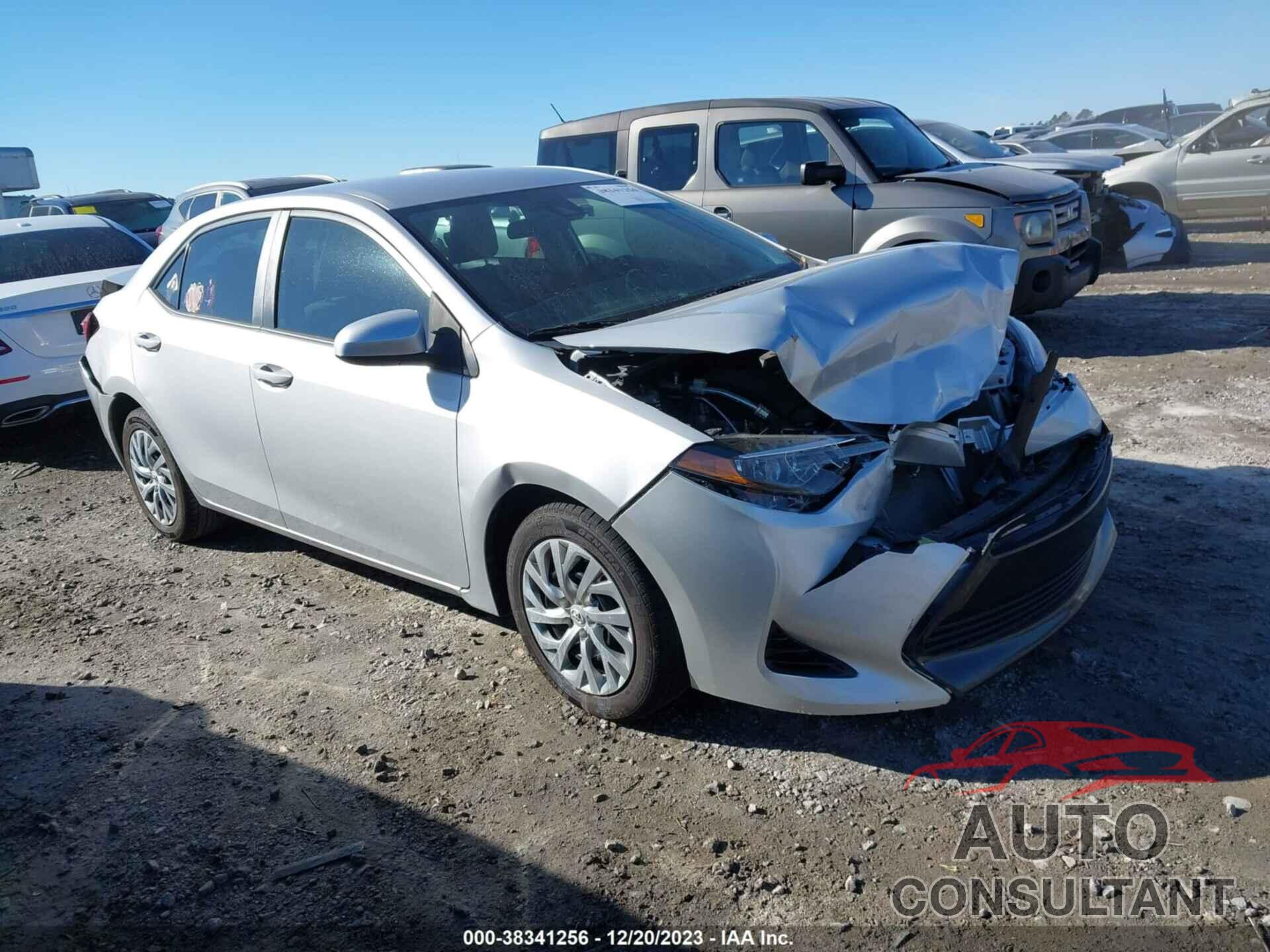 TOYOTA COROLLA 2019 - 2T1BURHE4KC153541