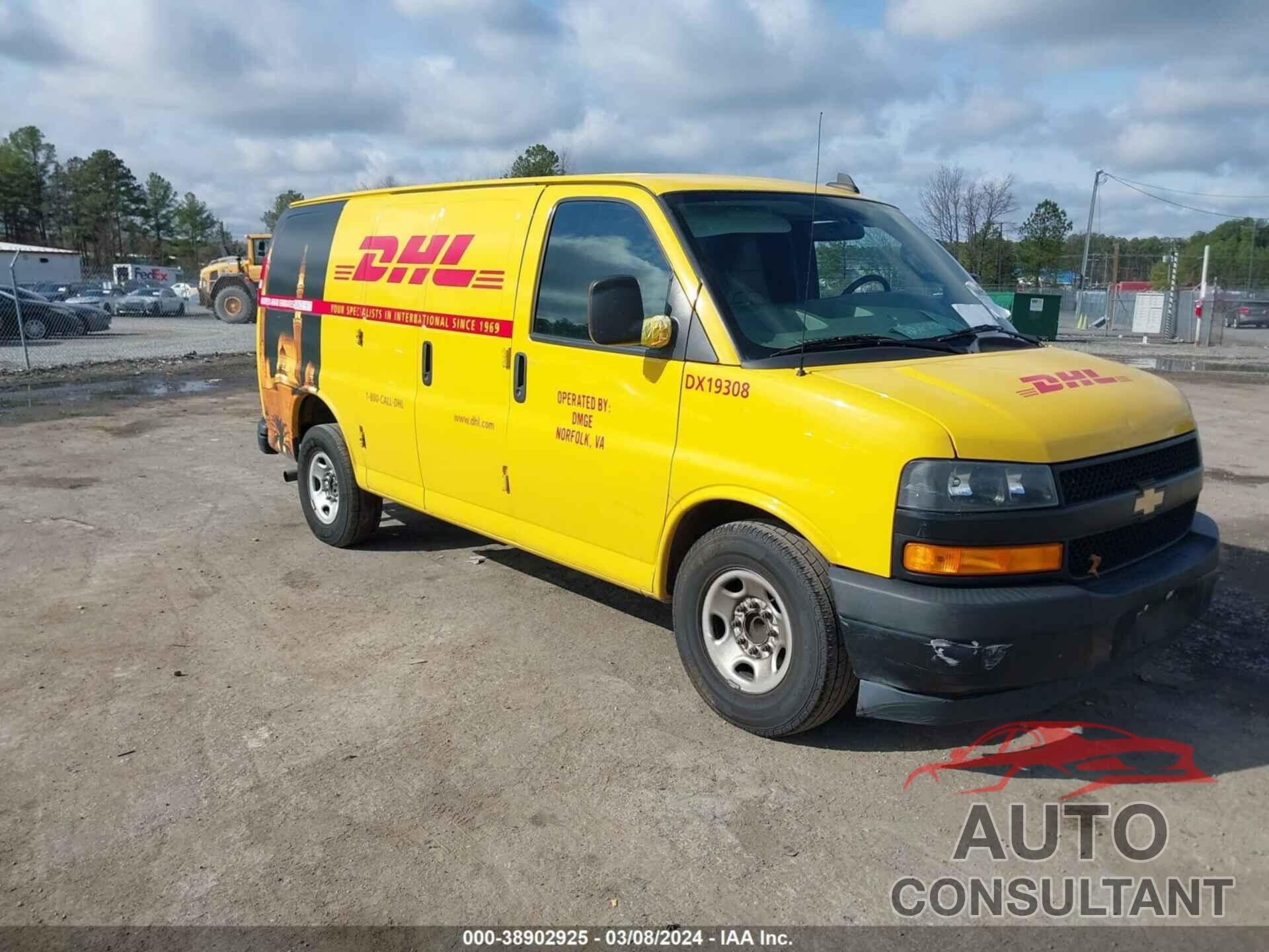 CHEVROLET EXPRESS 2500 2019 - 1GCWGAFP2K1338464