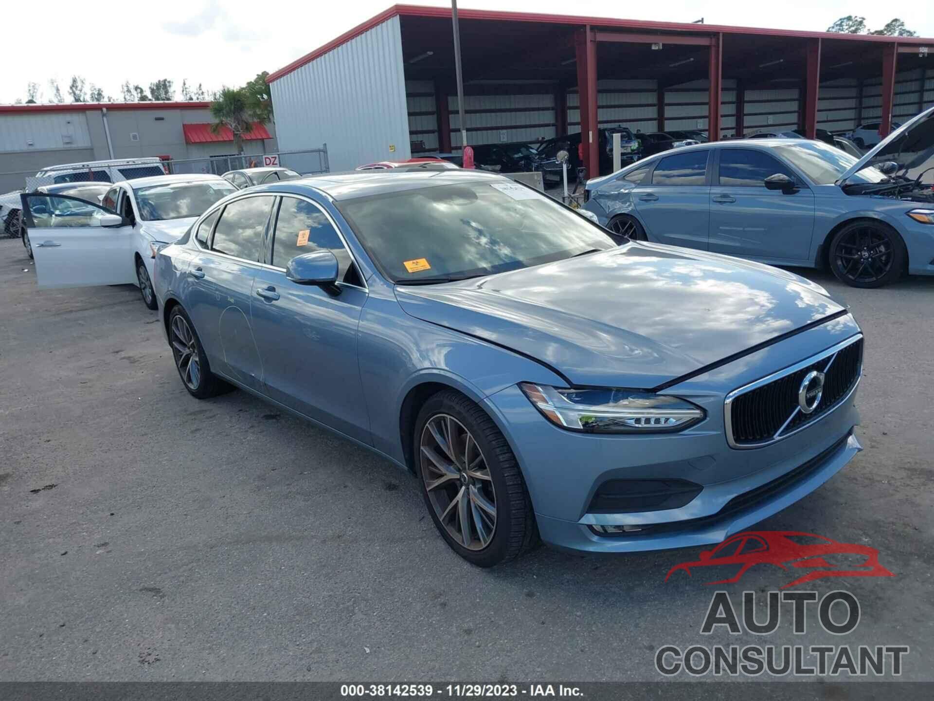 VOLVO S90 2018 - LVY982AK6JP020802