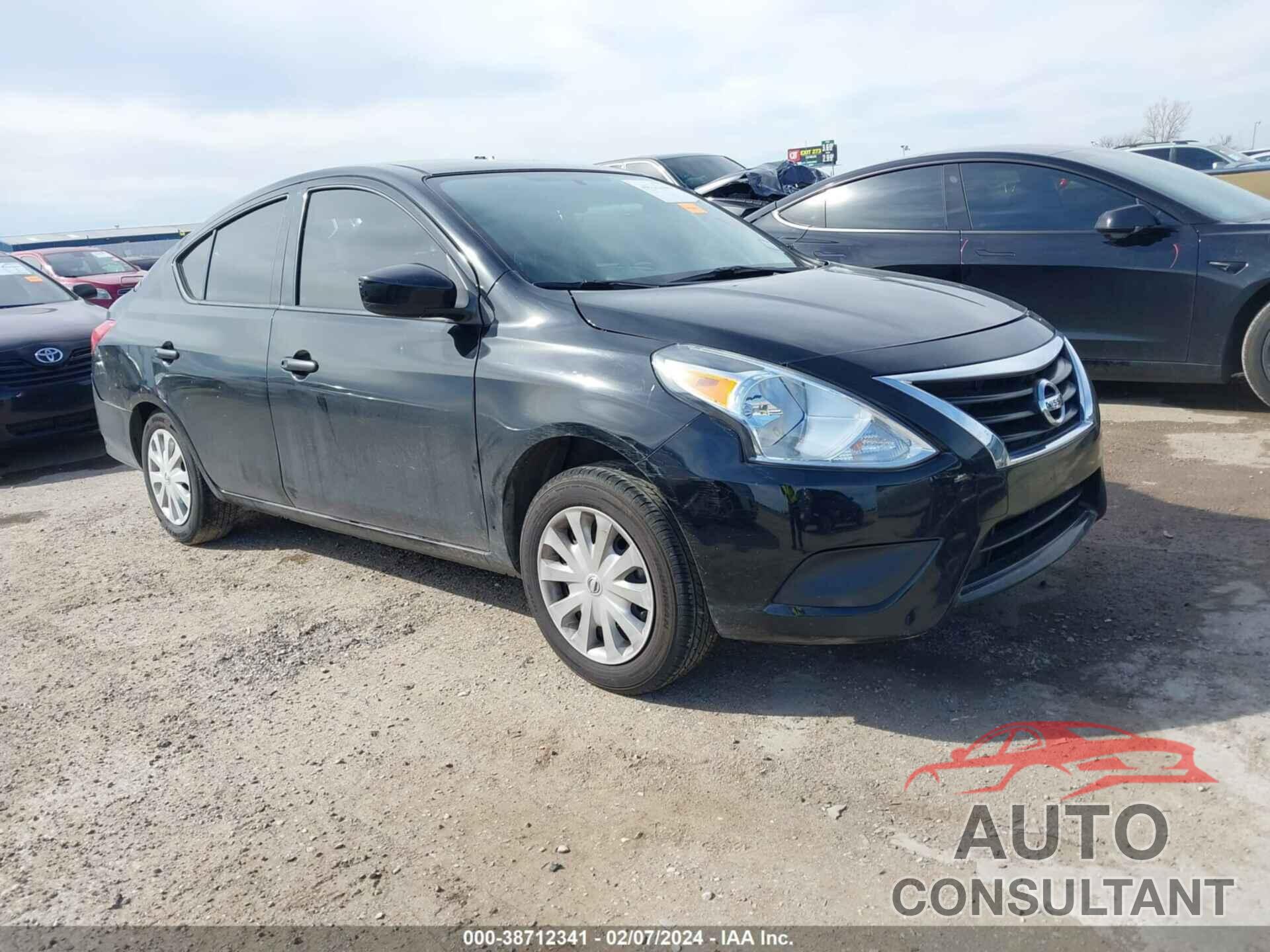 NISSAN VERSA 2019 - 3N1CN7AP1KL843894