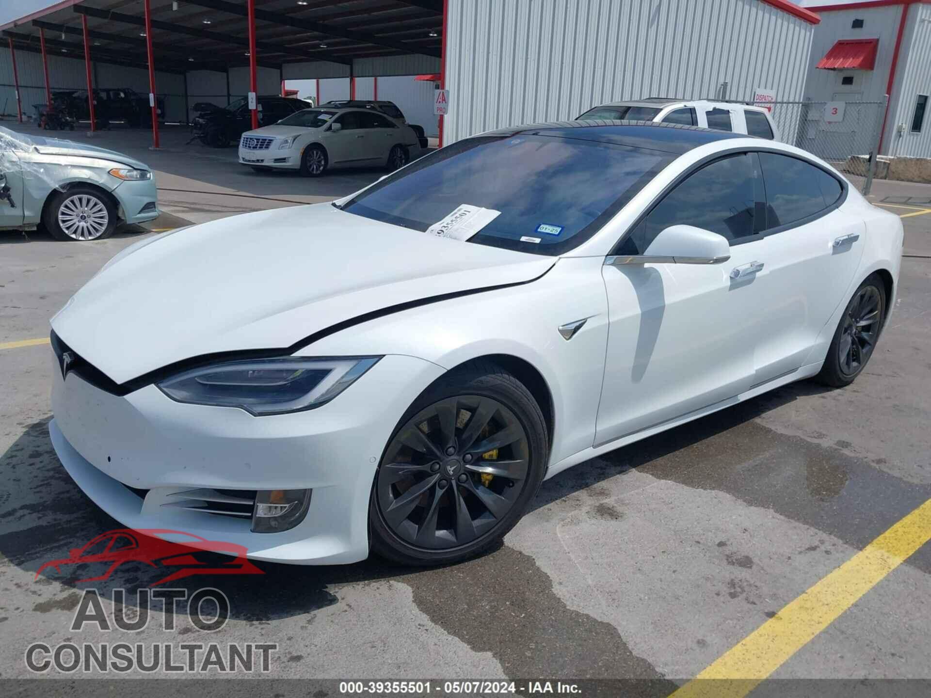 TESLA MODEL S 2018 - 5YJSA1E28JF257156