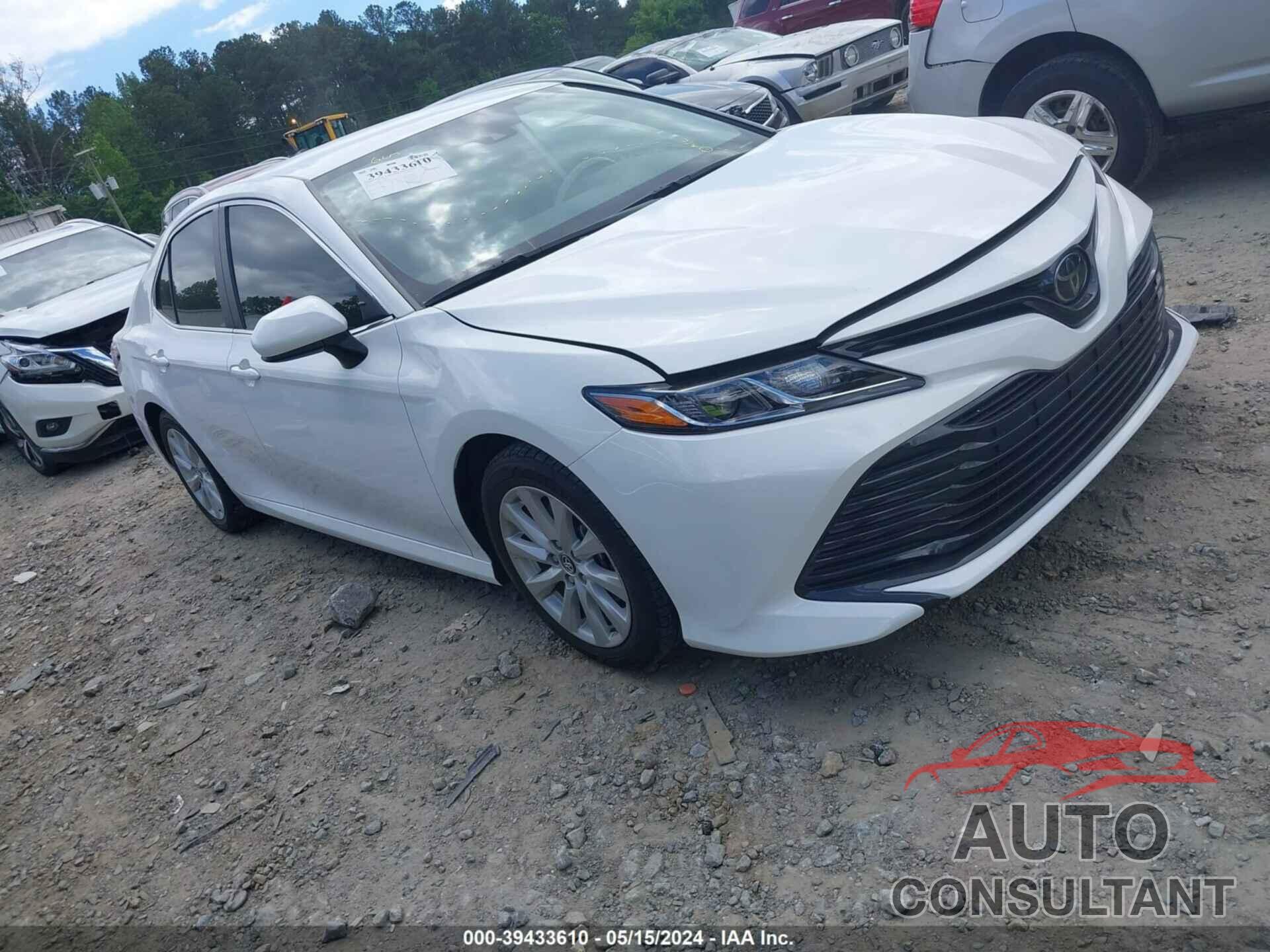 TOYOTA CAMRY 2019 - 4T1B11HKXKU850324
