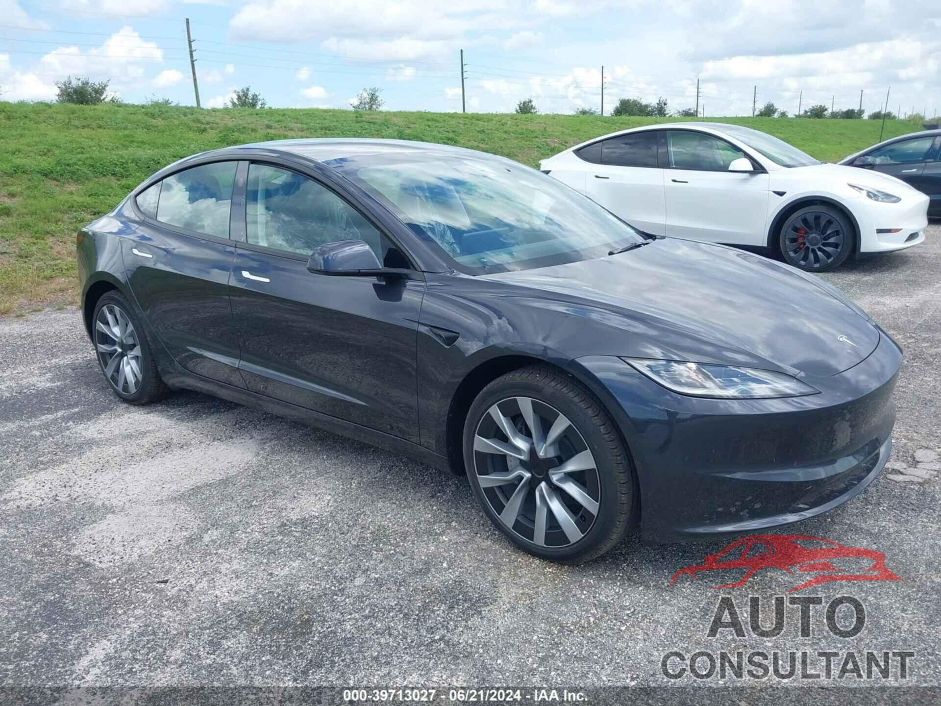 TESLA MODEL 3 2024 - 5YJ3E1EAXRF751319