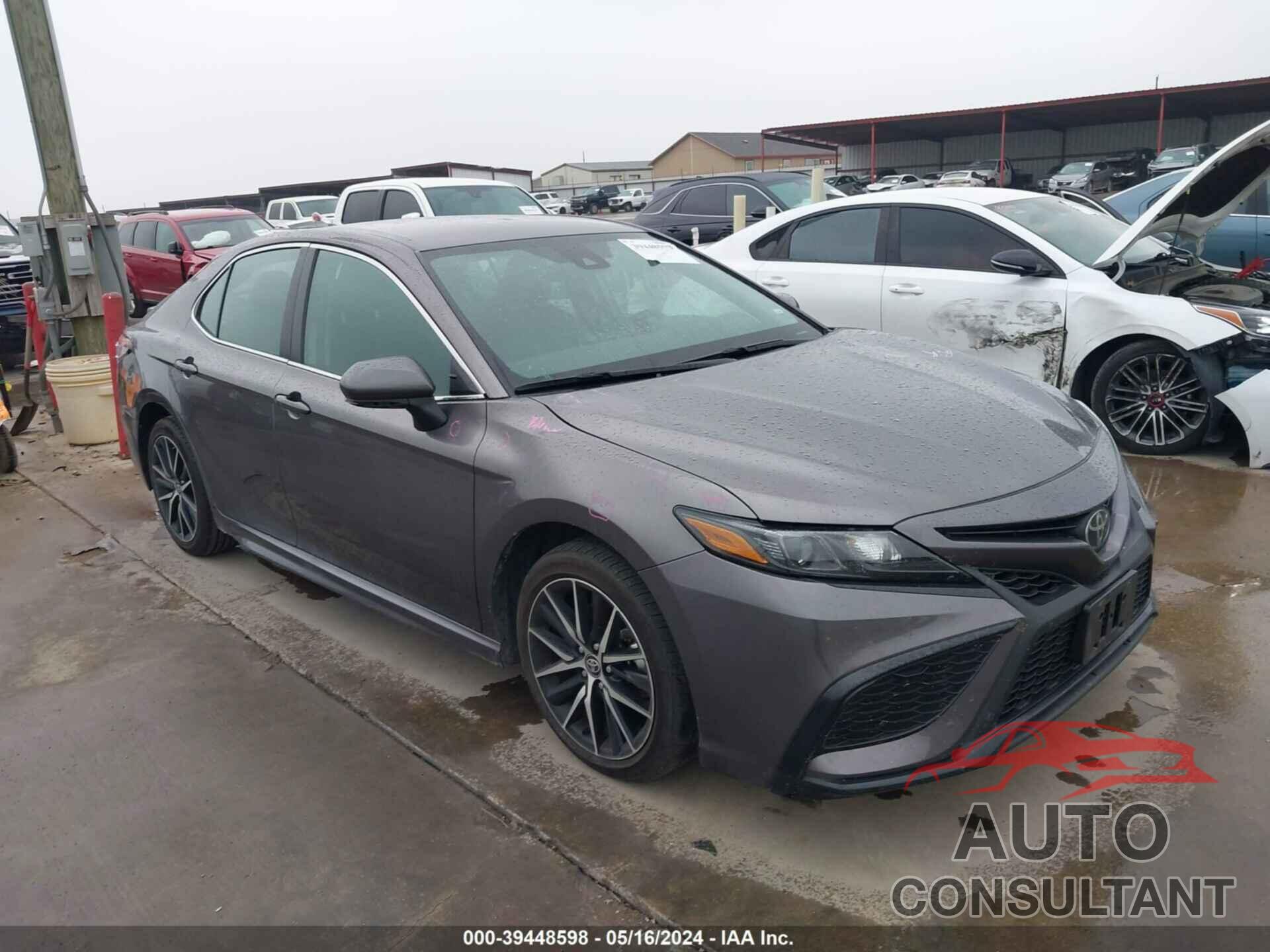 TOYOTA CAMRY 2023 - 4T1G11AK9PU171796