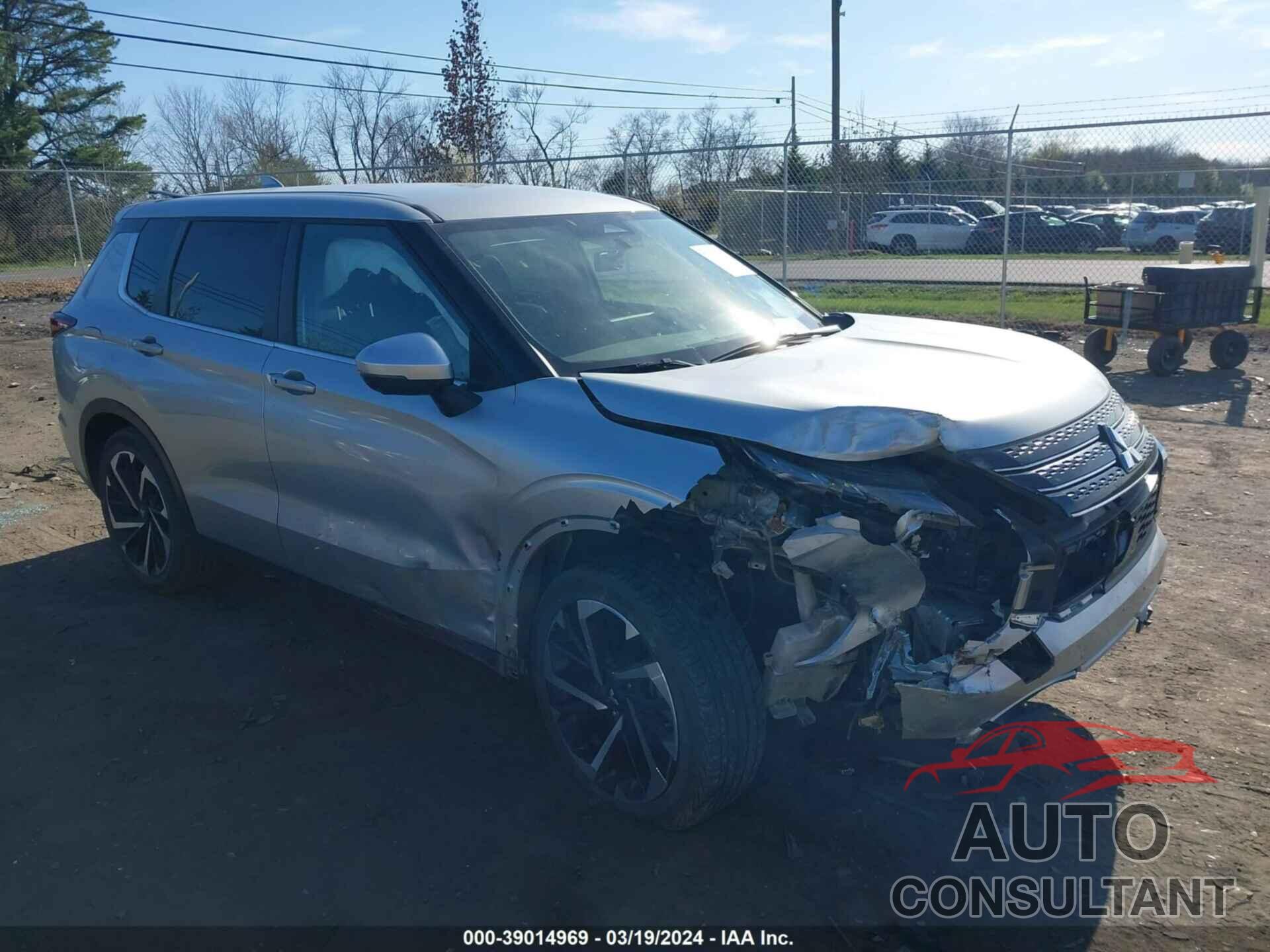 MITSUBISHI OUTLANDER 2022 - JA4J3UA81NZ009472