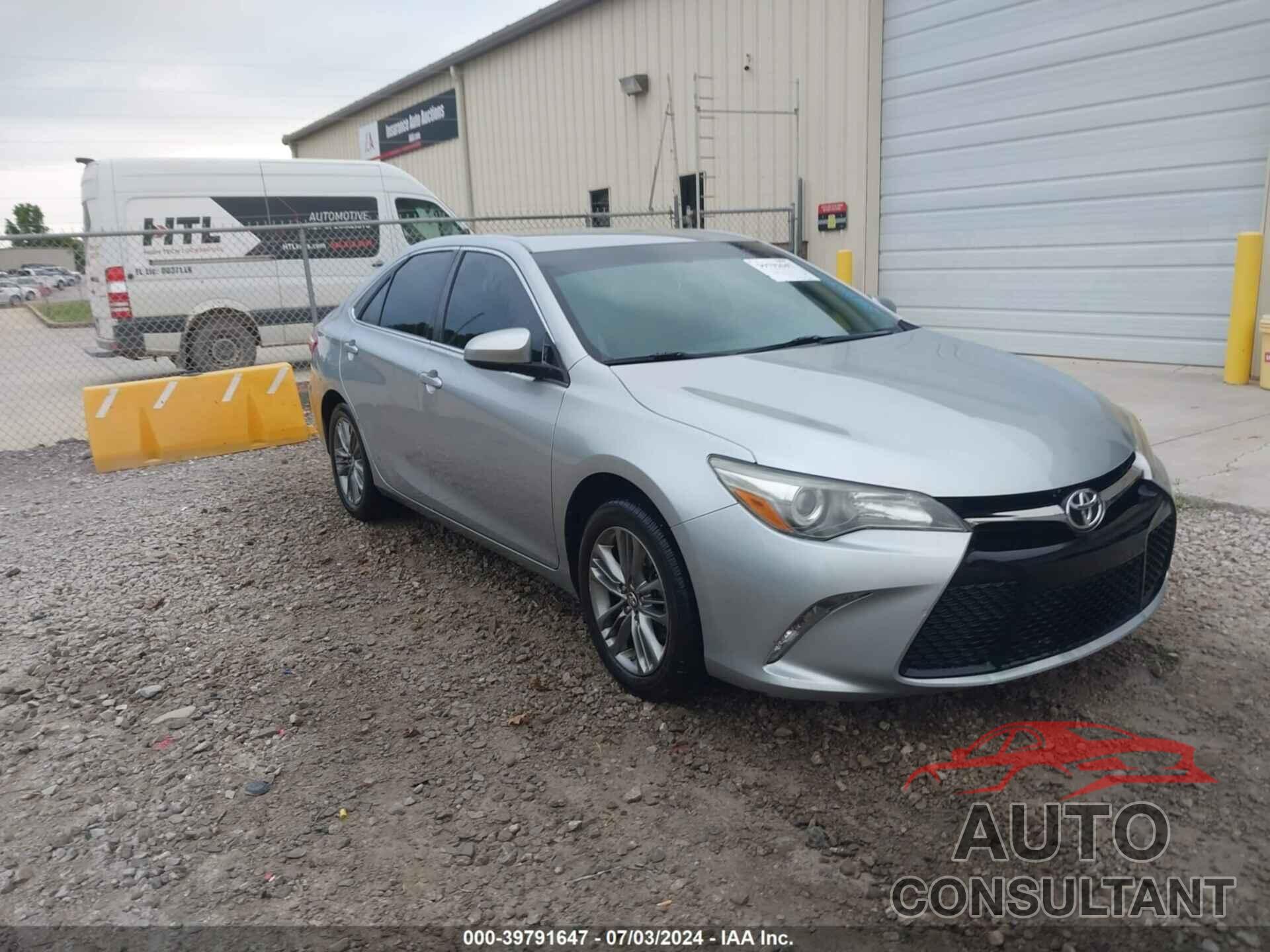 TOYOTA CAMRY 2016 - 4T1BF1FK5GU261581