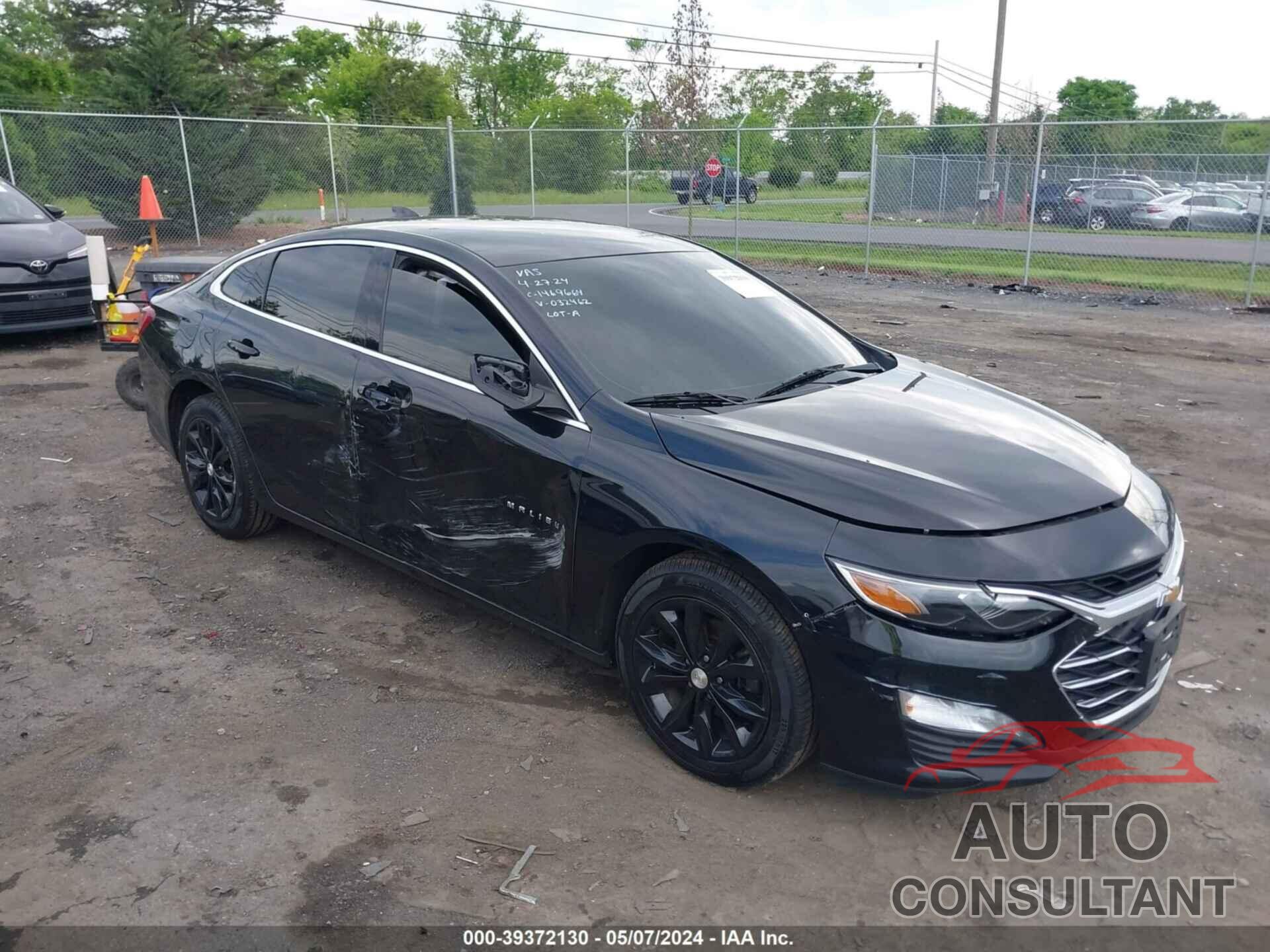 CHEVROLET MALIBU 2020 - 1G1ZD5ST6LF032462