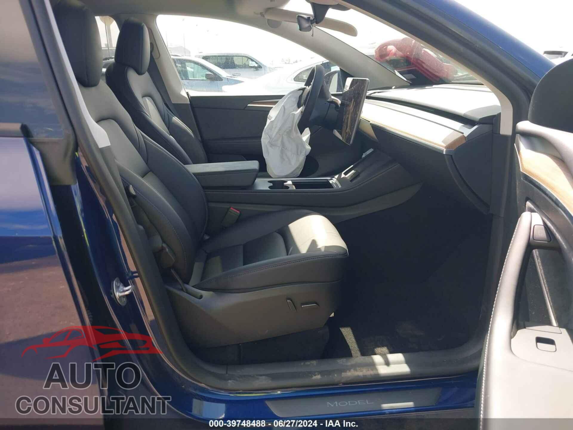 TESLA MODEL Y 2023 - 7SAYGDEE7PF893003