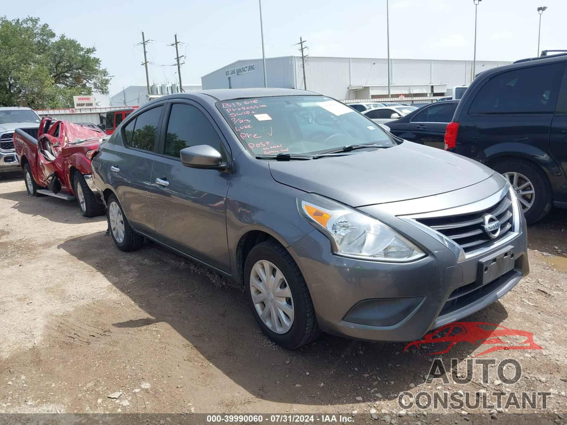 NISSAN VERSA 2018 - 3N1CN7AP3JL886616