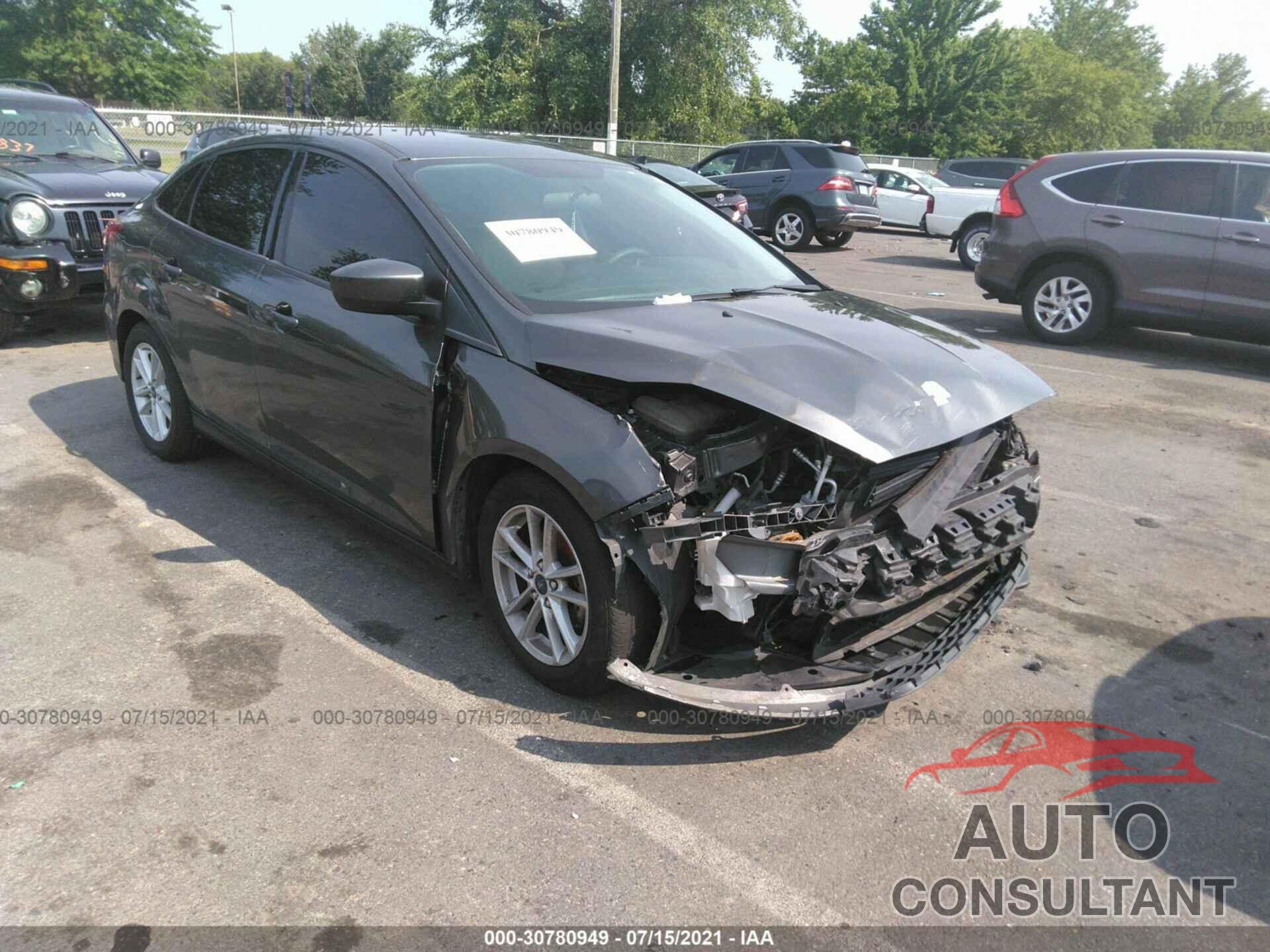 FORD FOCUS 2018 - 1FADP3F26JL288989