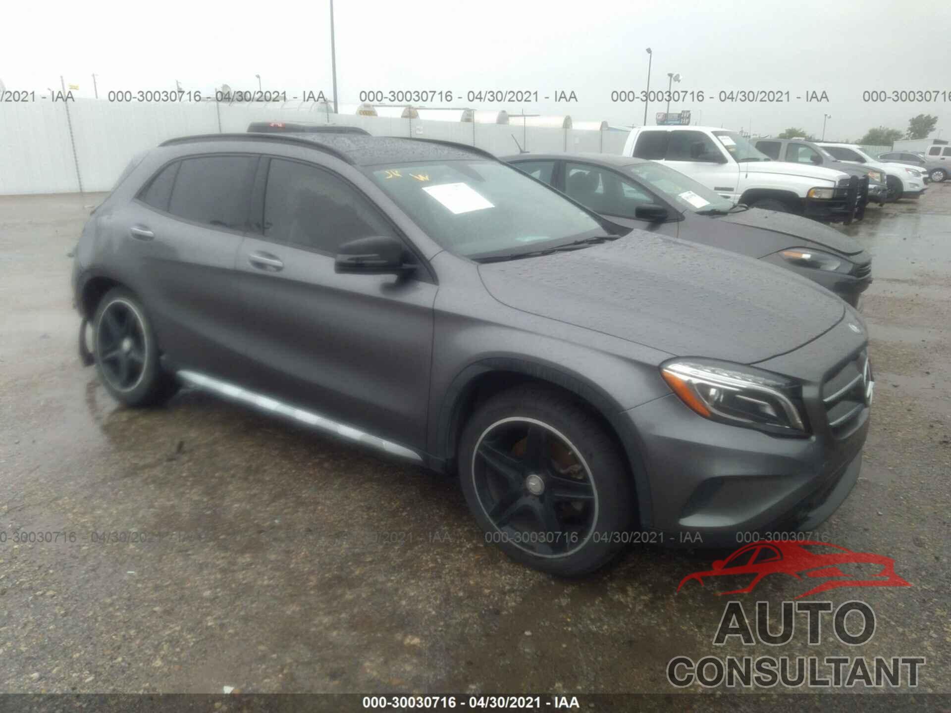 MERCEDES-BENZ GLA 2017 - WDCTG4EB0HJ290167