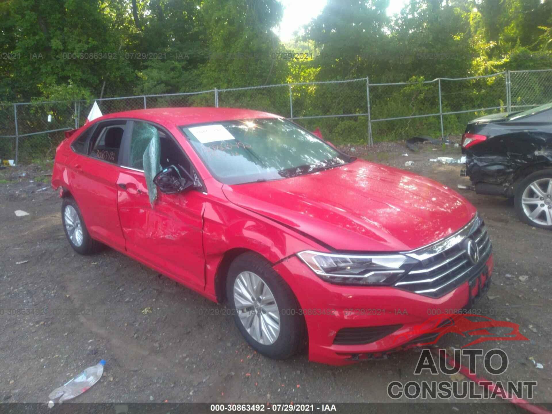 VOLKSWAGEN JETTA 2019 - 3VWC57BU7KM125484