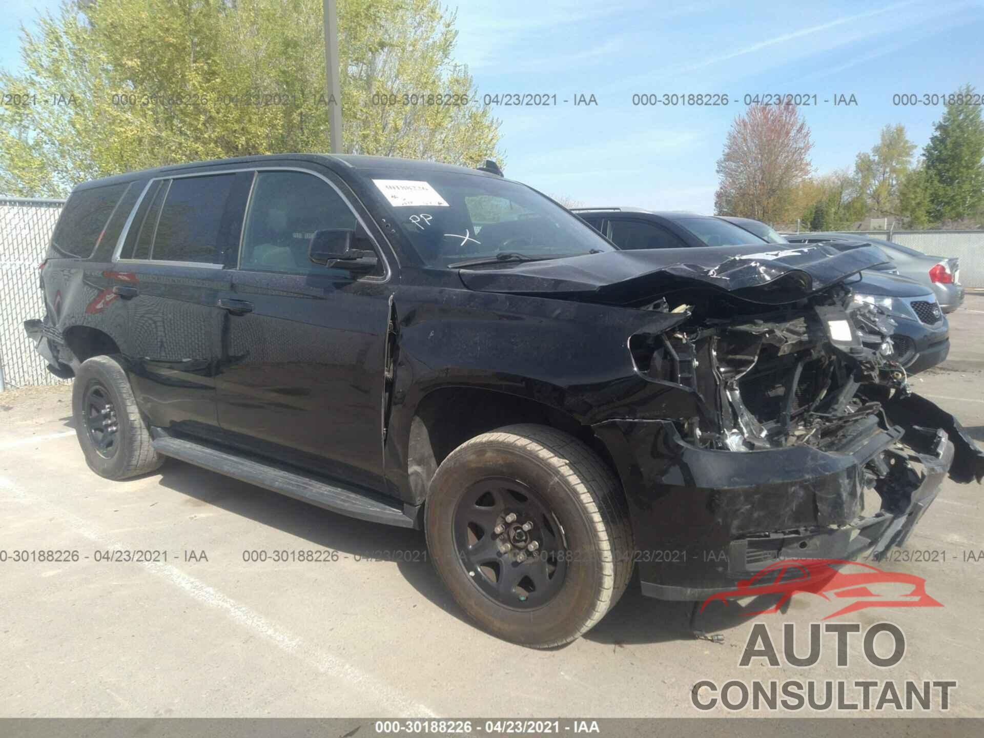 CHEVROLET TAHOE 2019 - 1GNSKDEC0KR201884