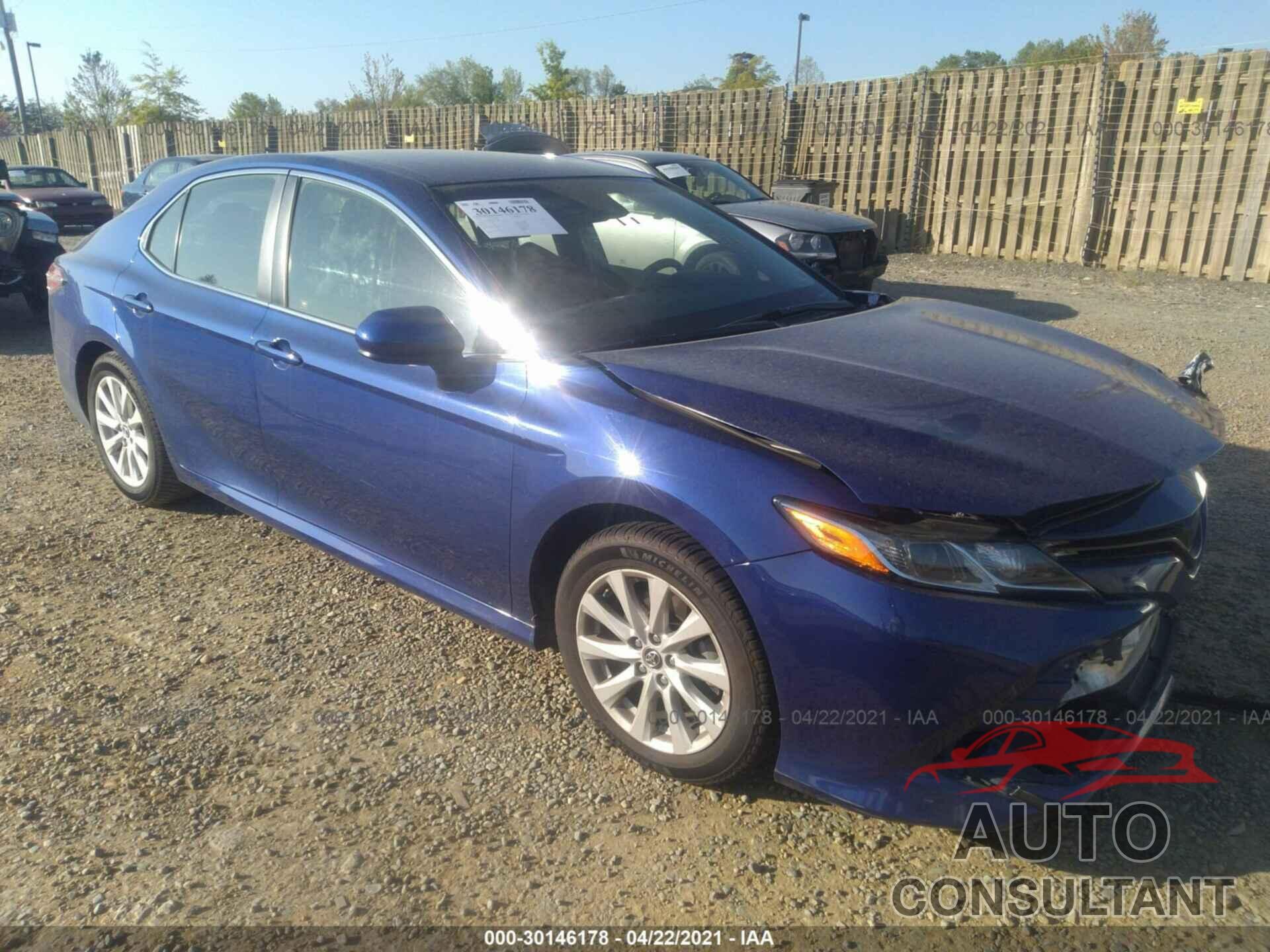 TOYOTA CAMRY 2018 - JTNB11HK1J3003728