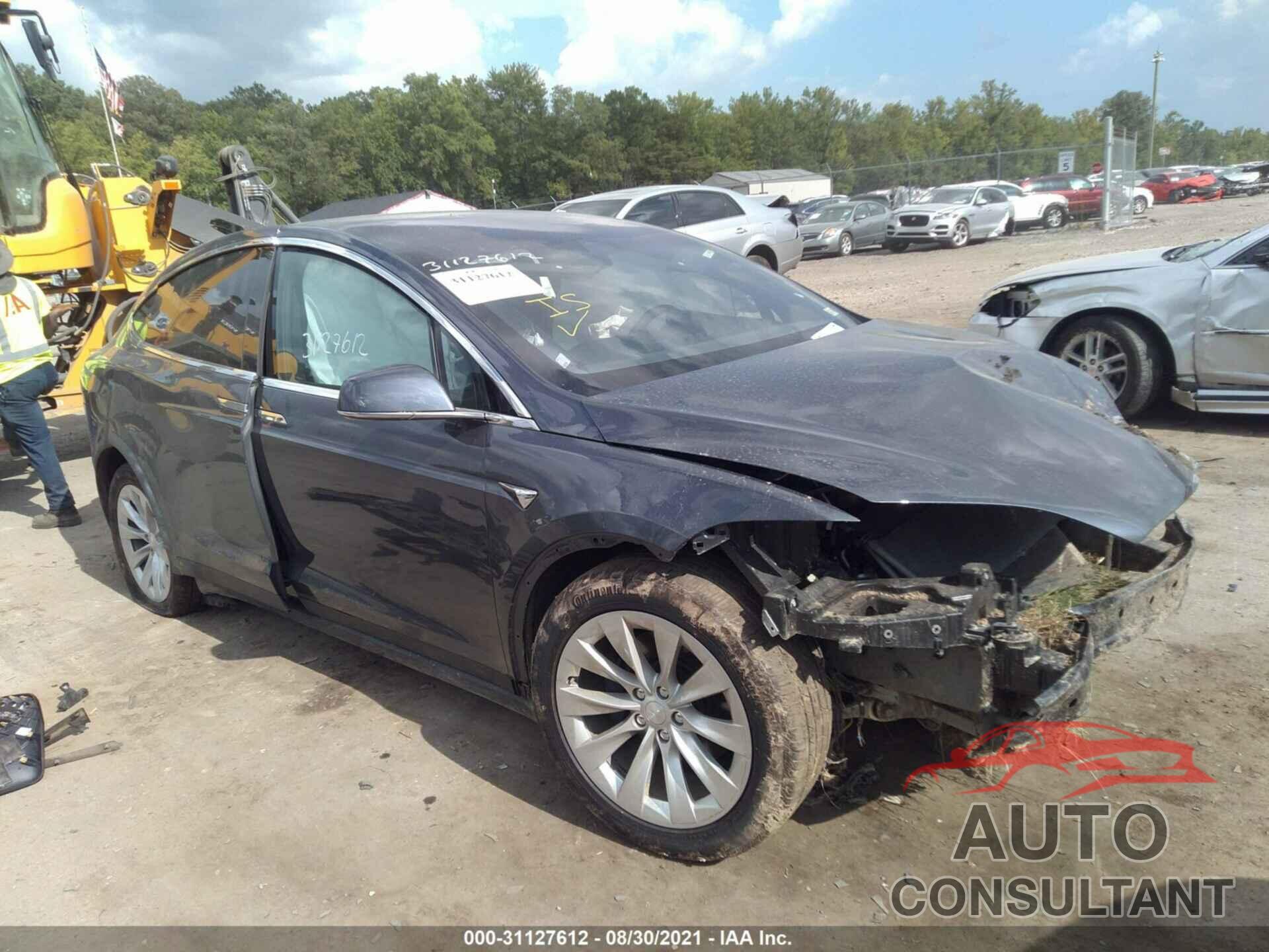 TESLA MODEL X 2018 - 5YJXCDE24JF096693