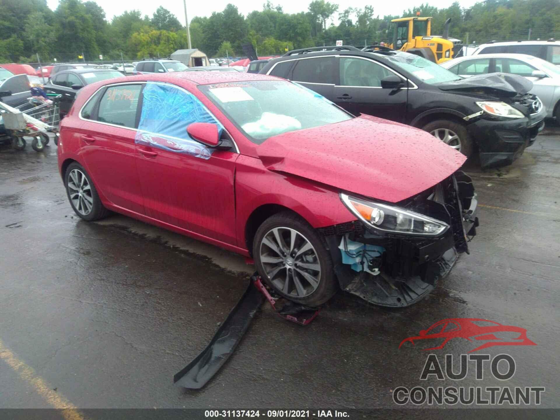 HYUNDAI ELANTRA GT 2020 - KMHH35LE4LU138907