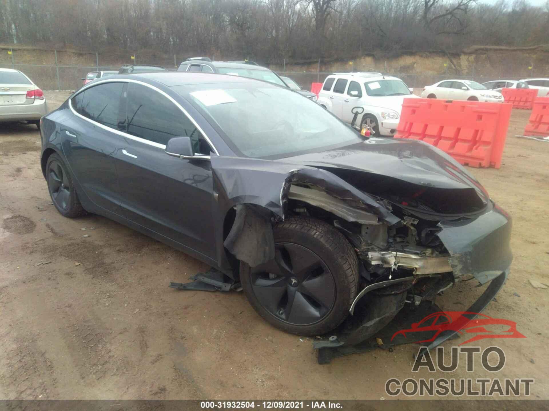 TESLA MODEL 3 2018 - 5YJ3E1EBXJF145709