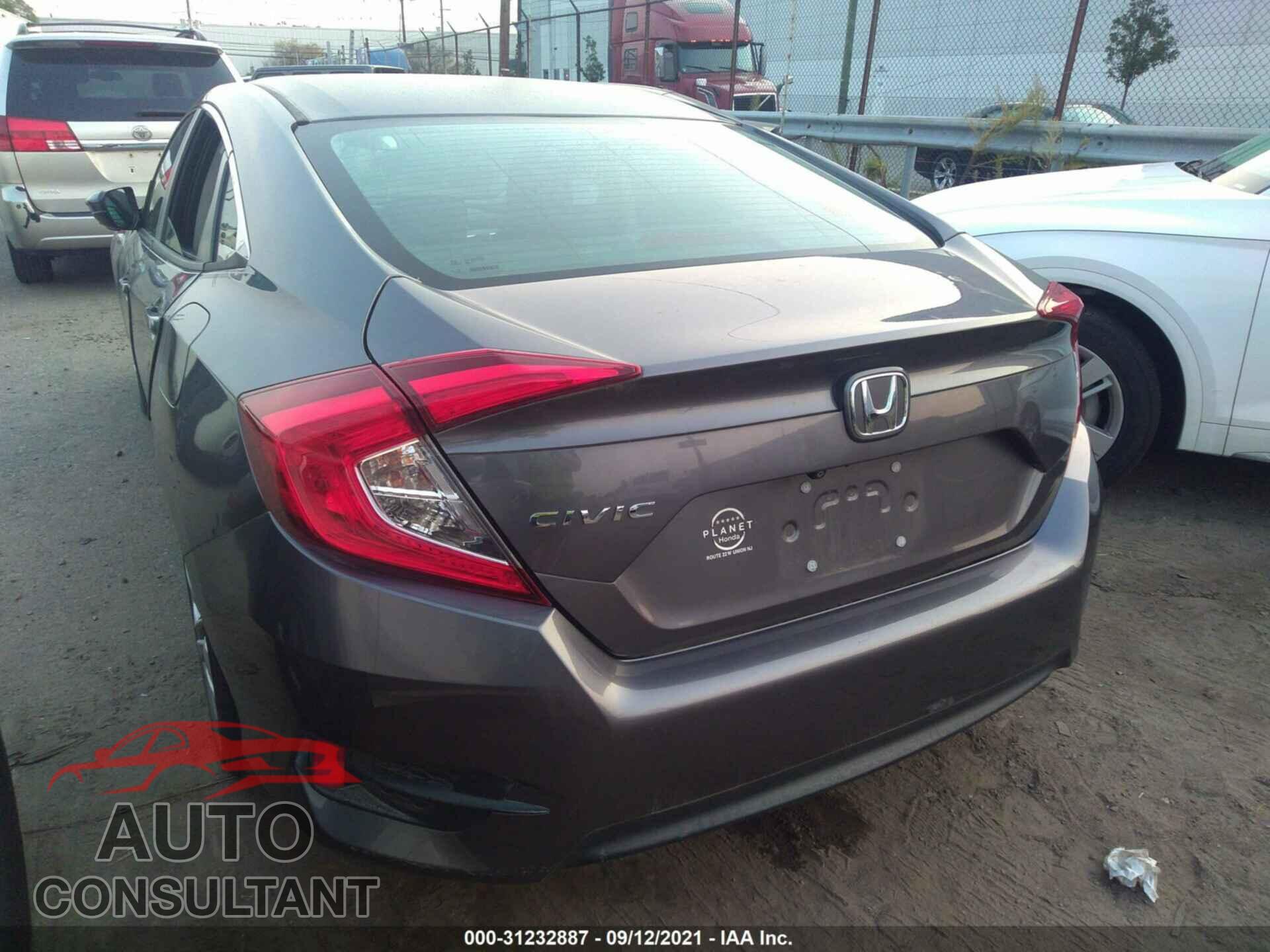 HONDA CIVIC SEDAN 2017 - 19XFC2F54HE205193