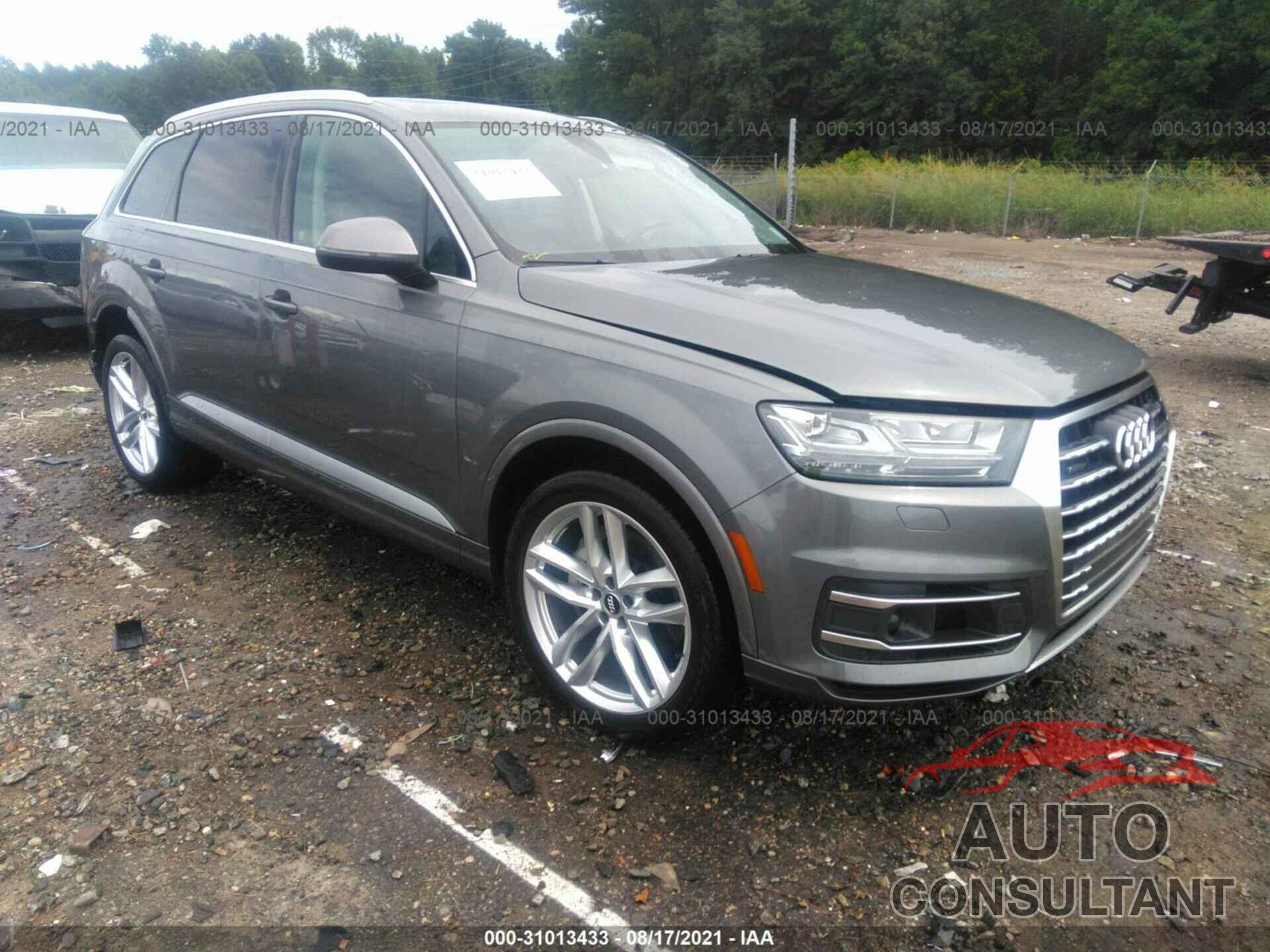 AUDI Q7 2018 - WA1VAAF74JD015019