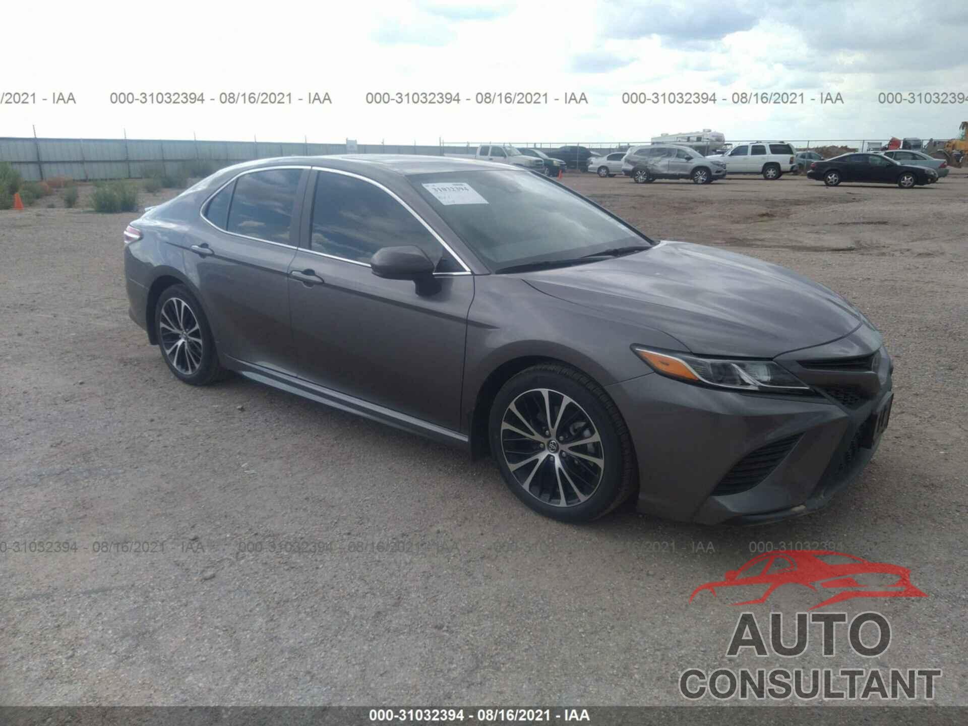 TOYOTA CAMRY 2020 - 4T1G11AK4LU913337