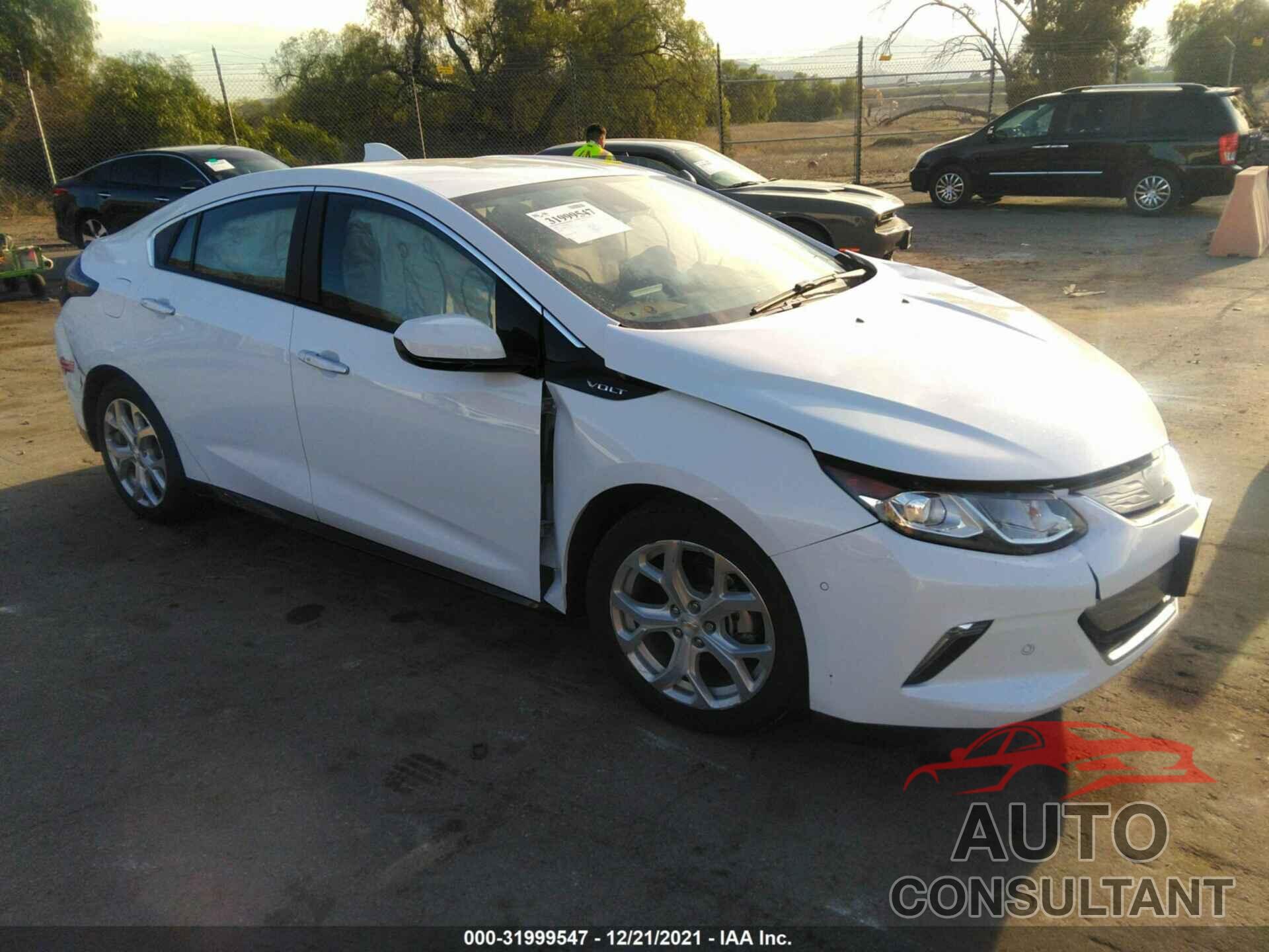 CHEVROLET VOLT 2018 - 1G1RD6S57JU156451