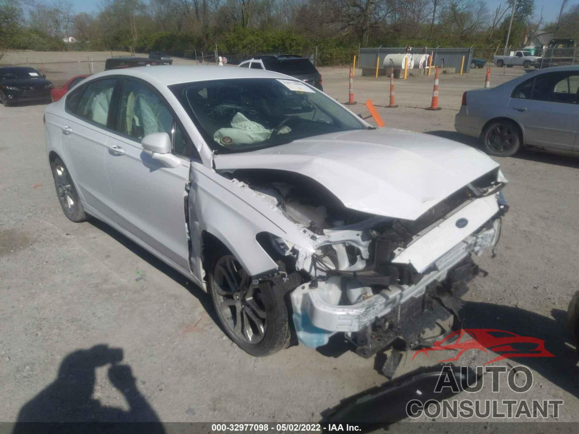 FORD FUSION 2020 - 3FA6P0CD3LR203611