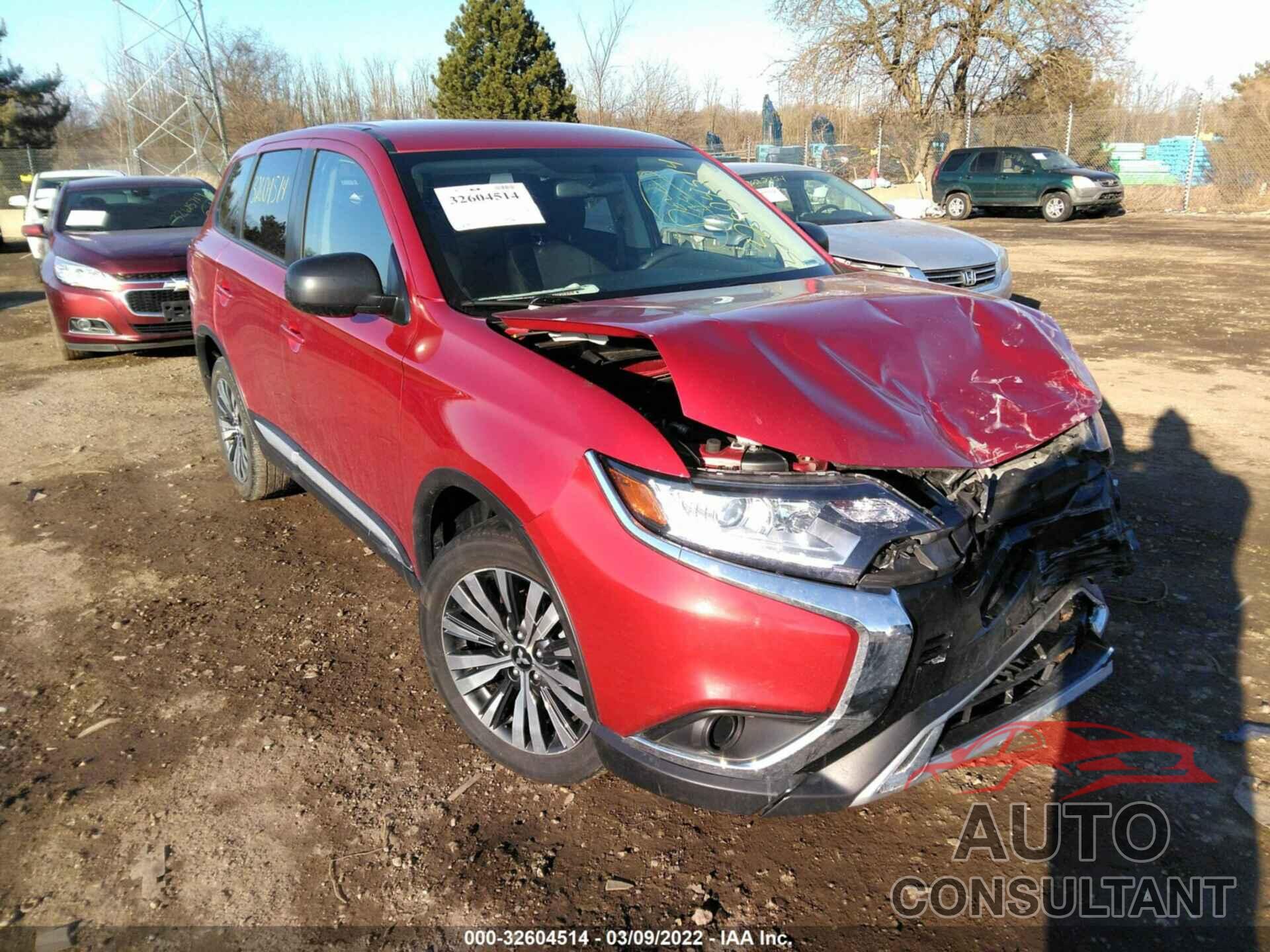 MITSUBISHI OUTLANDER 2020 - JA4AD2A36LZ017411