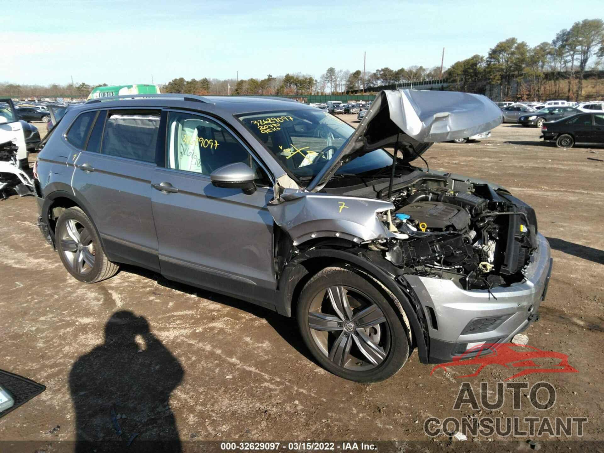 VOLKSWAGEN TIGUAN 2020 - 3VV2B7AX8LM142509